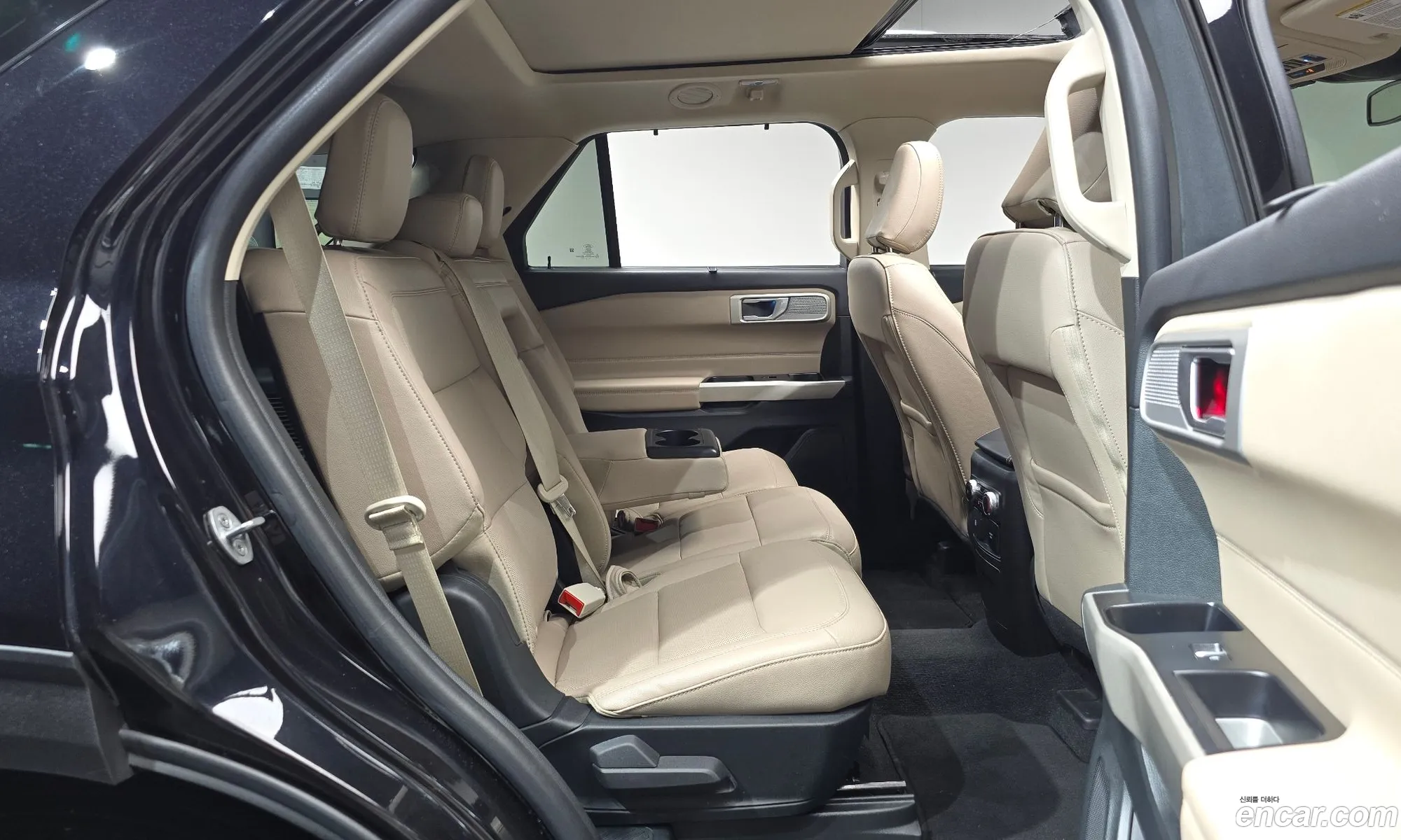 Ford Explorer 6th Gen 2023 1FMSK8FH4PGB54934 — 10