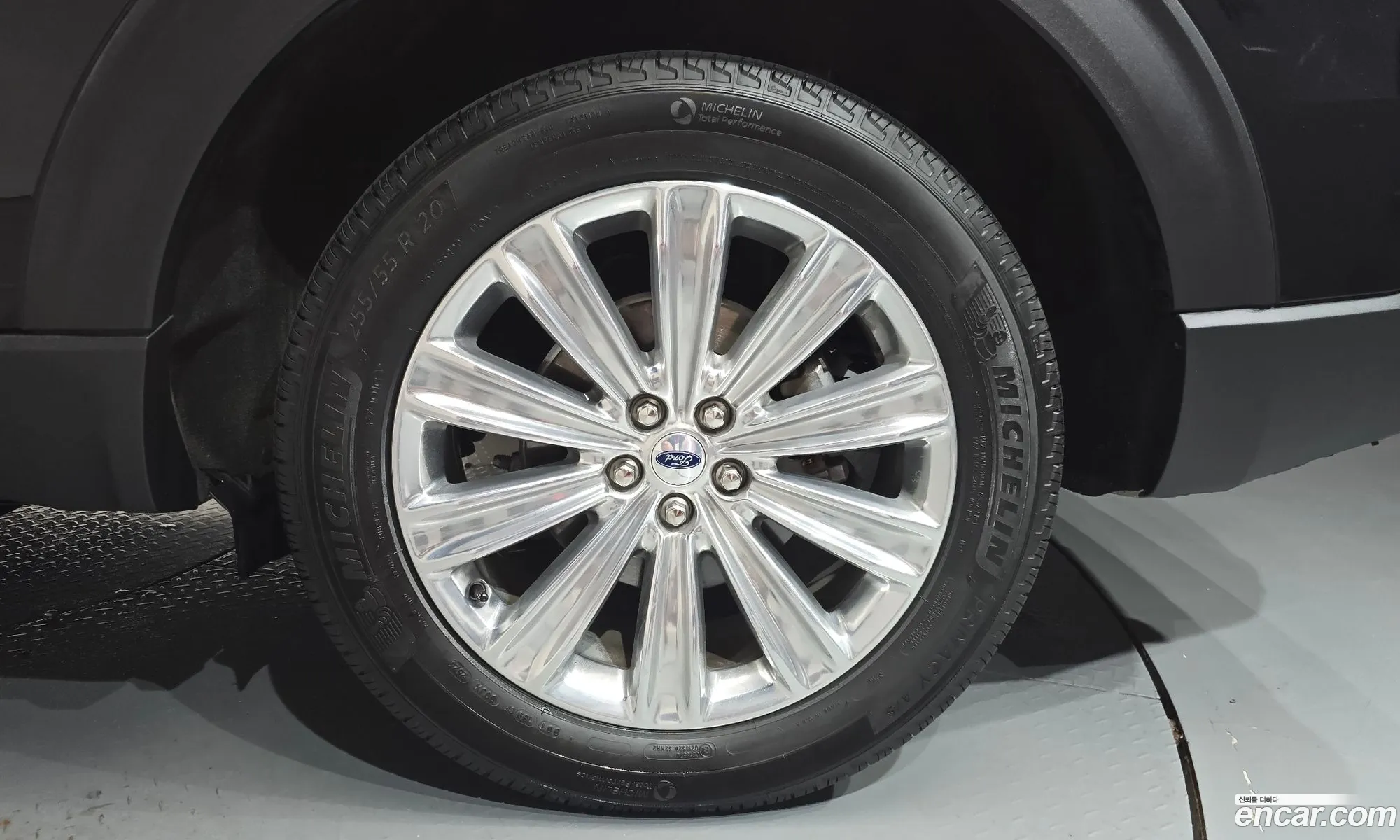 Ford Explorer 6th Gen 2023 1FMSK8FH4PGB54934 — 32