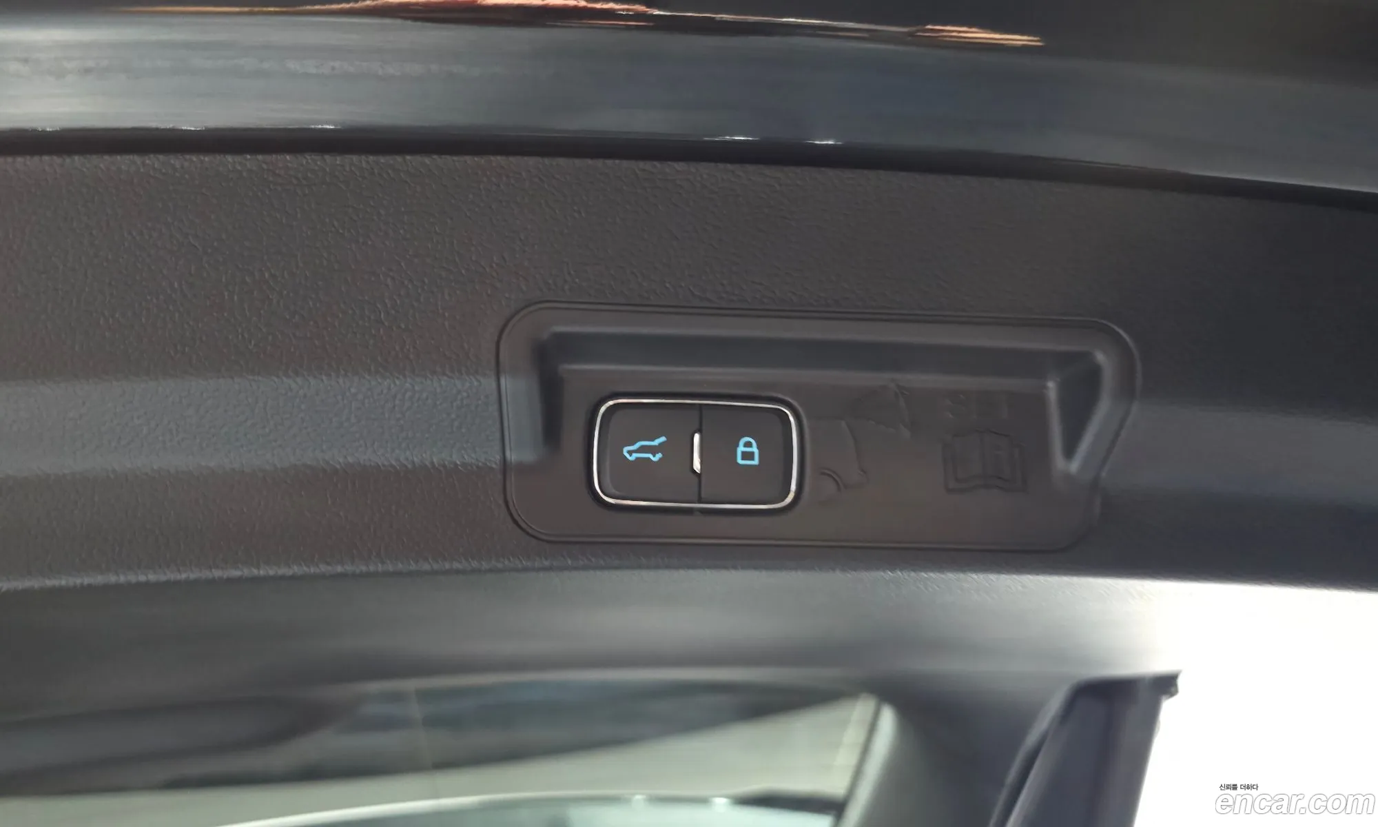 Ford Explorer 6th Gen 2023 1FMSK8FH4PGB54934 — 22