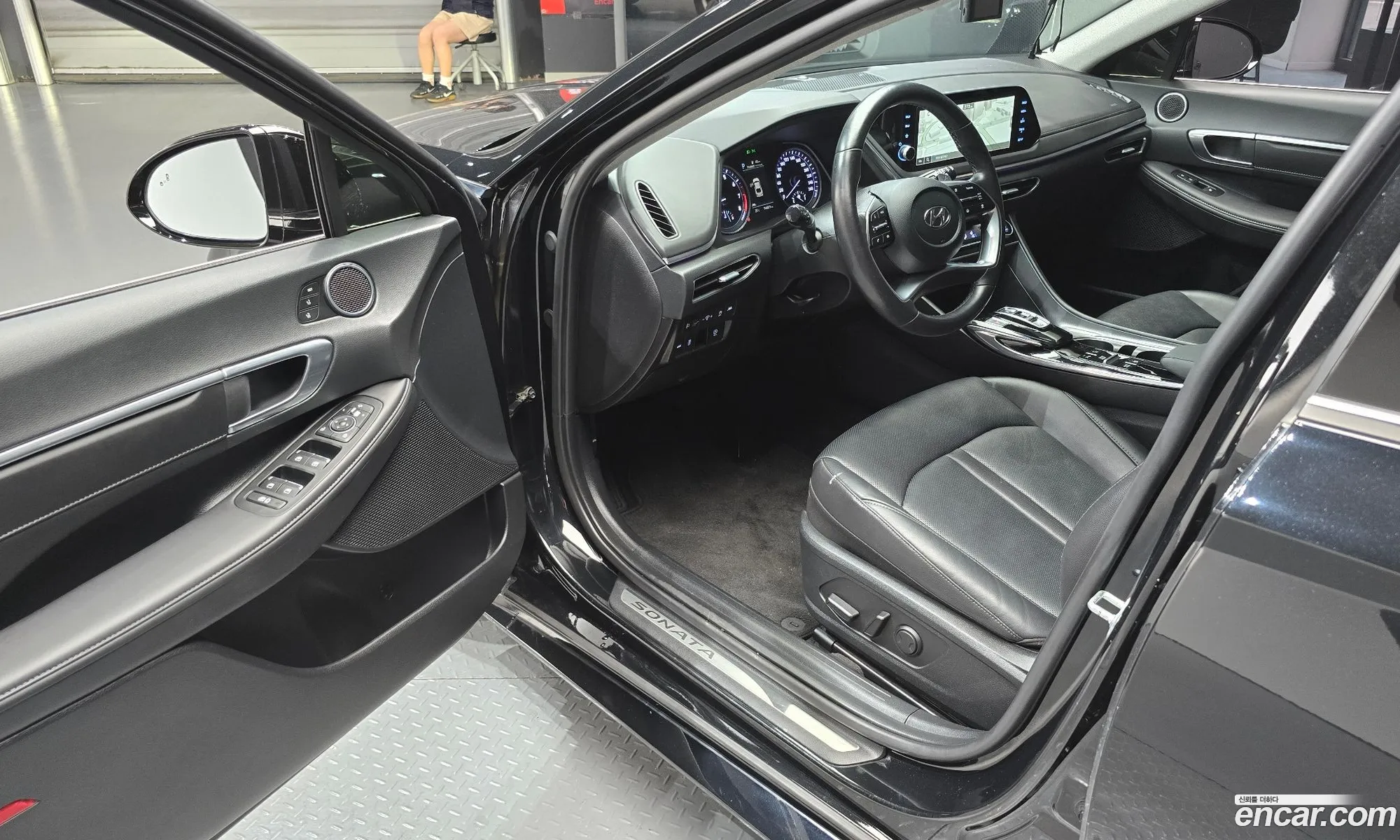 Hyundai Sonata 2022 — 17