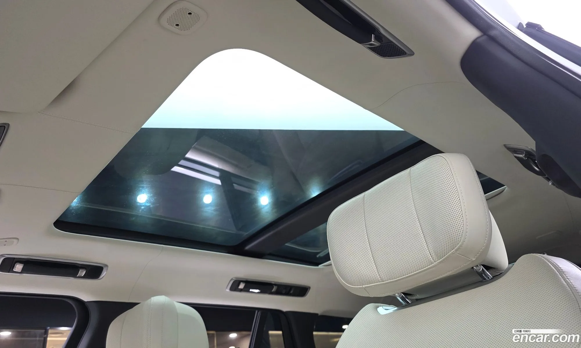 Land Rover Range Rover 2022 SALKA9BW — 14