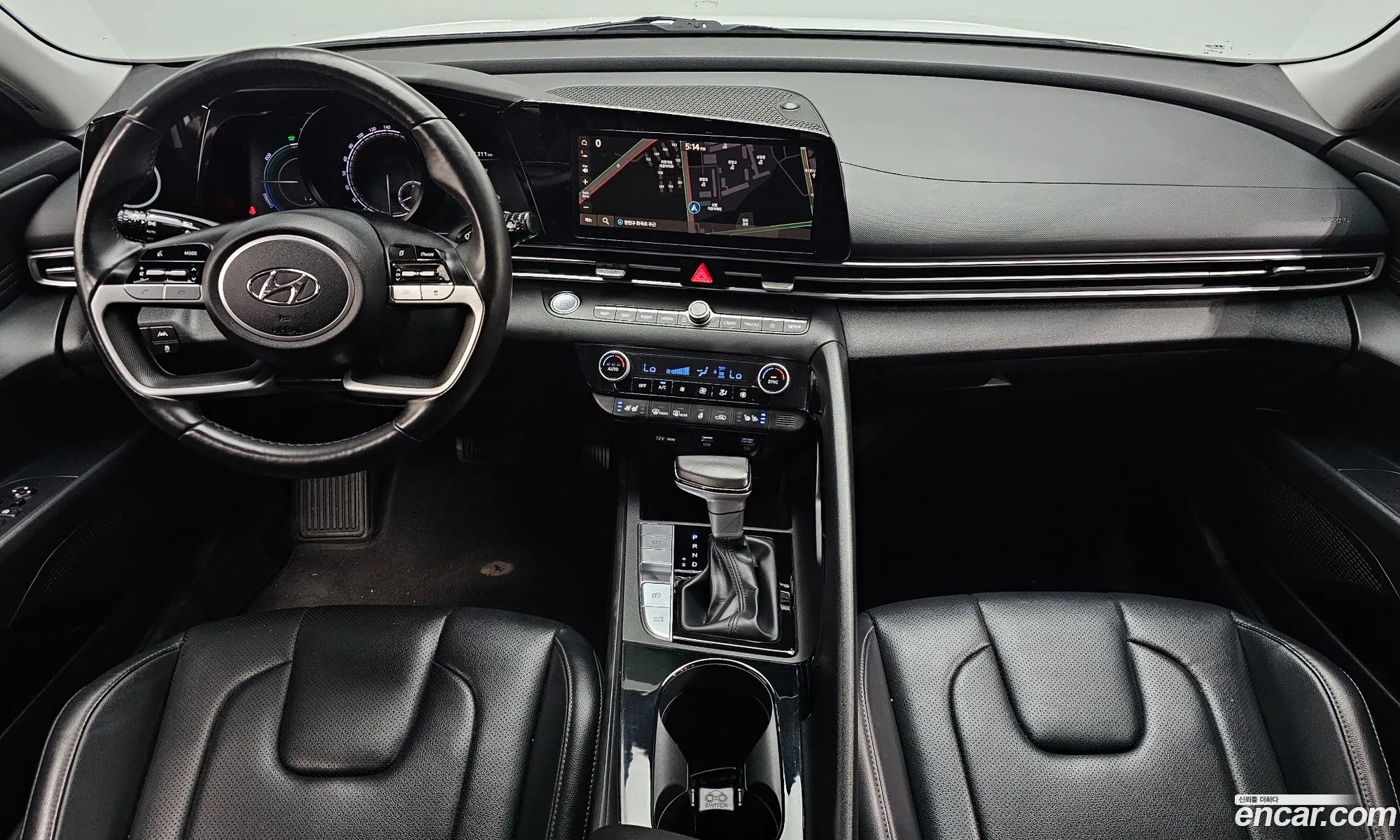 Hyundai Elantra Hybrid 2022 — 3