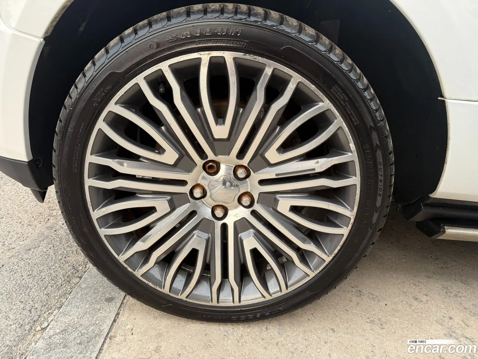 Land Rover Range Rover 2012 — 18