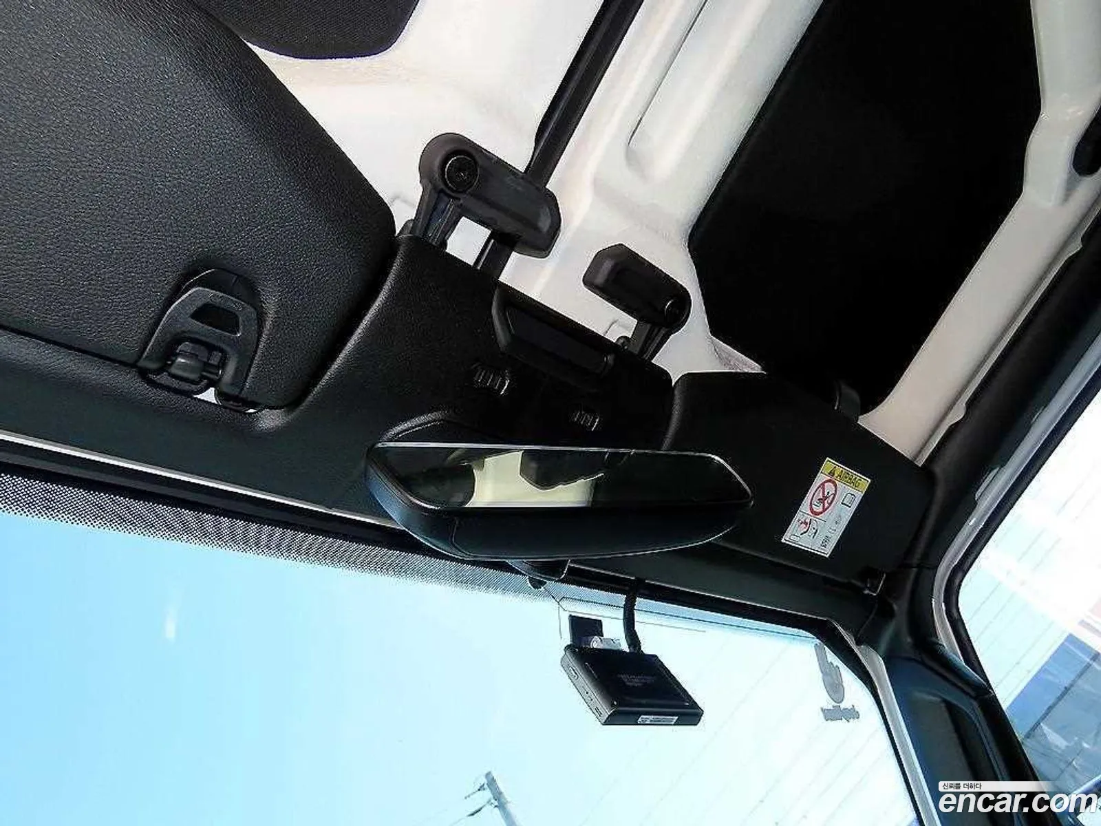 Jeep Wrangler 2023 — 16