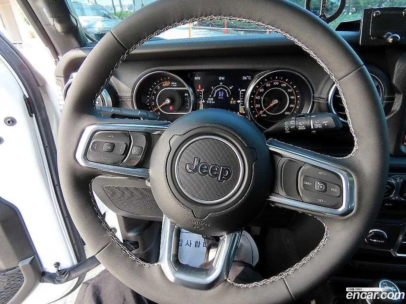 Jeep Wrangler 2023 — 10
