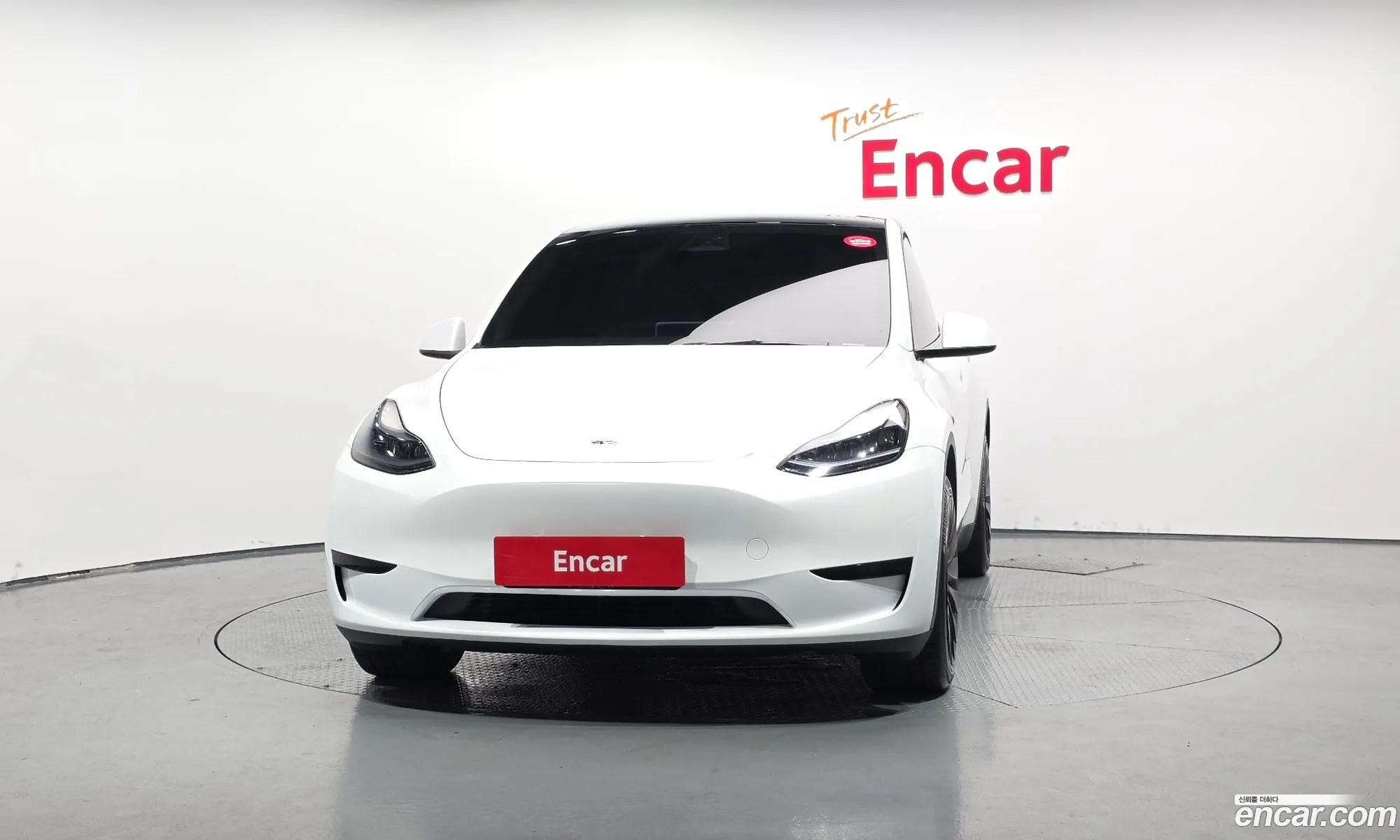 Tesla Model Y 2024 — 5