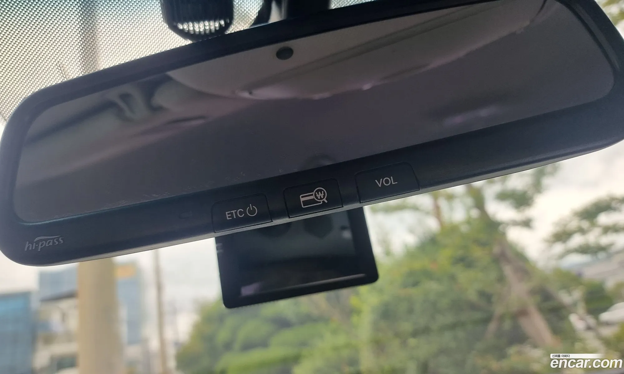 Hyundai LF Sonata 2014 — 11