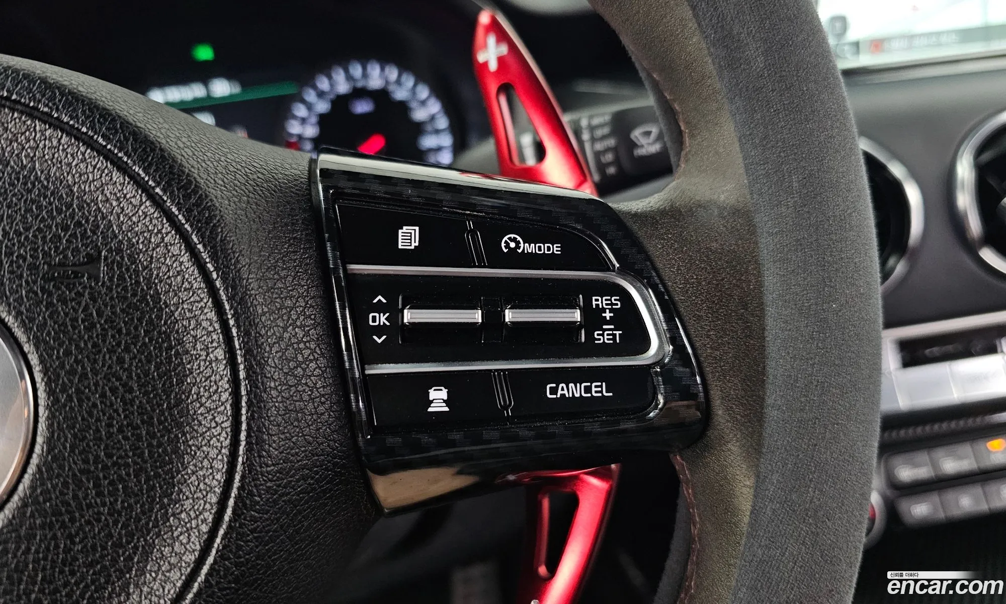 Kia Stinger 2018 — 18