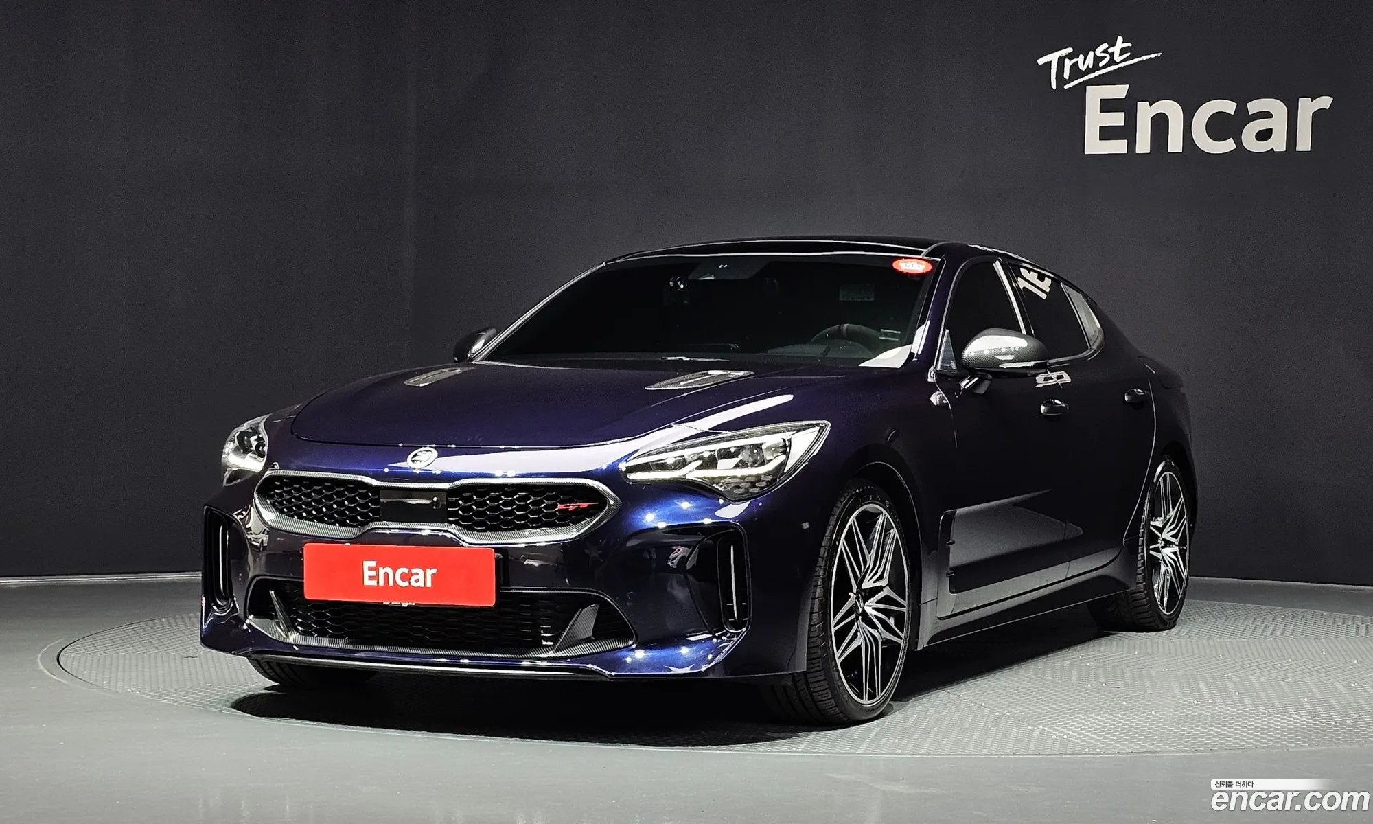 Kia Stinger 2018 — 10