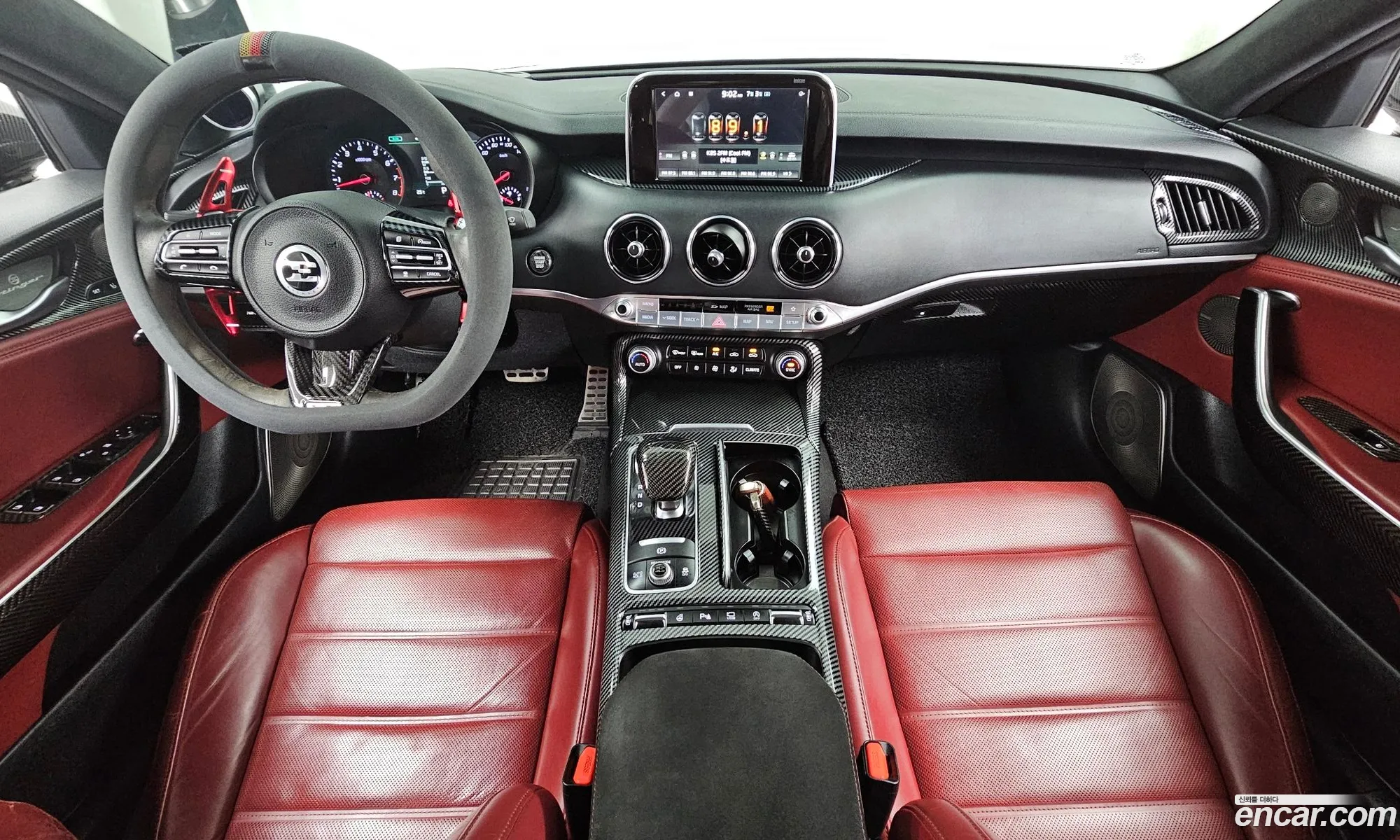 Kia Stinger 2018 — 35