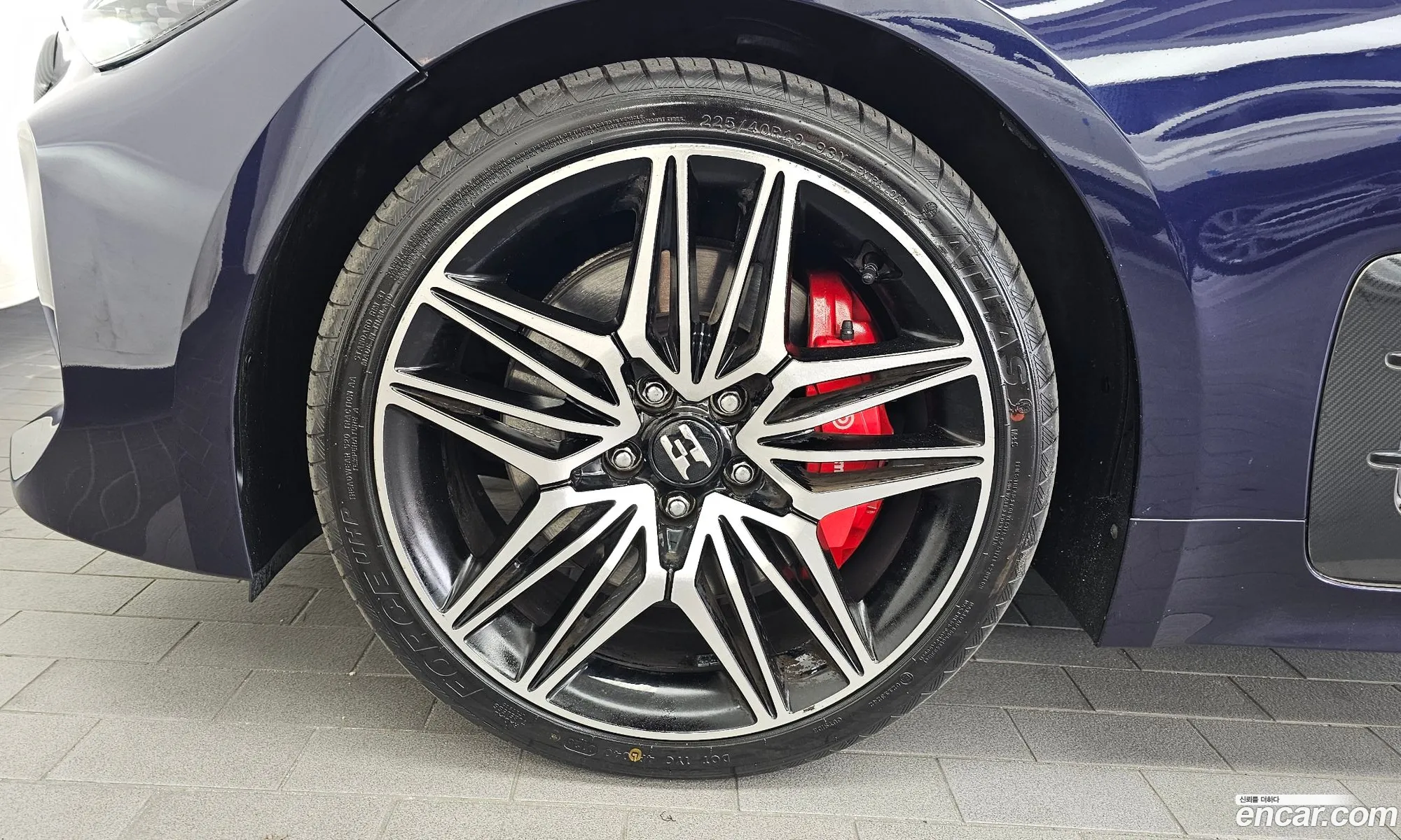 Kia Stinger 2018 — 16