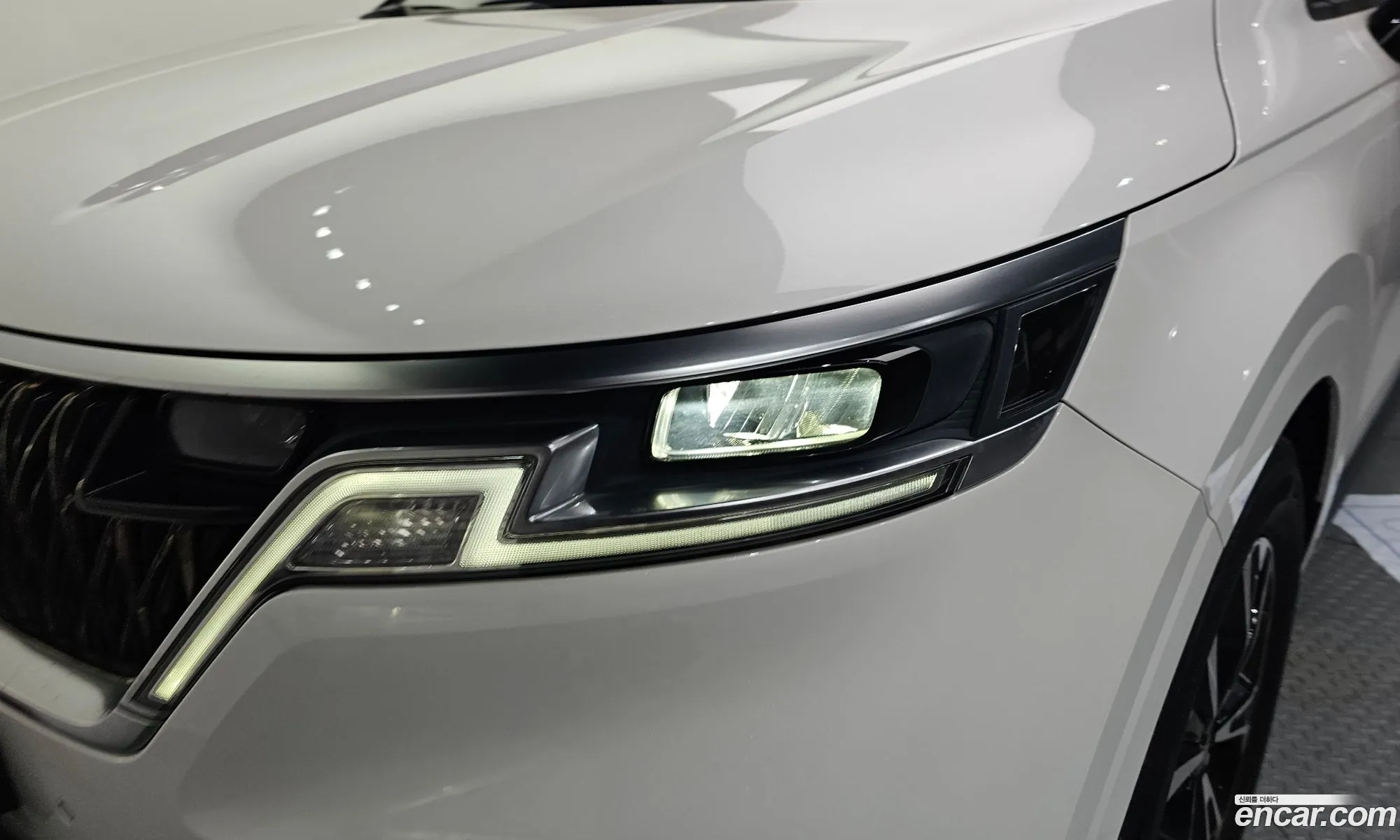 Kia Carnival 2020 — 15