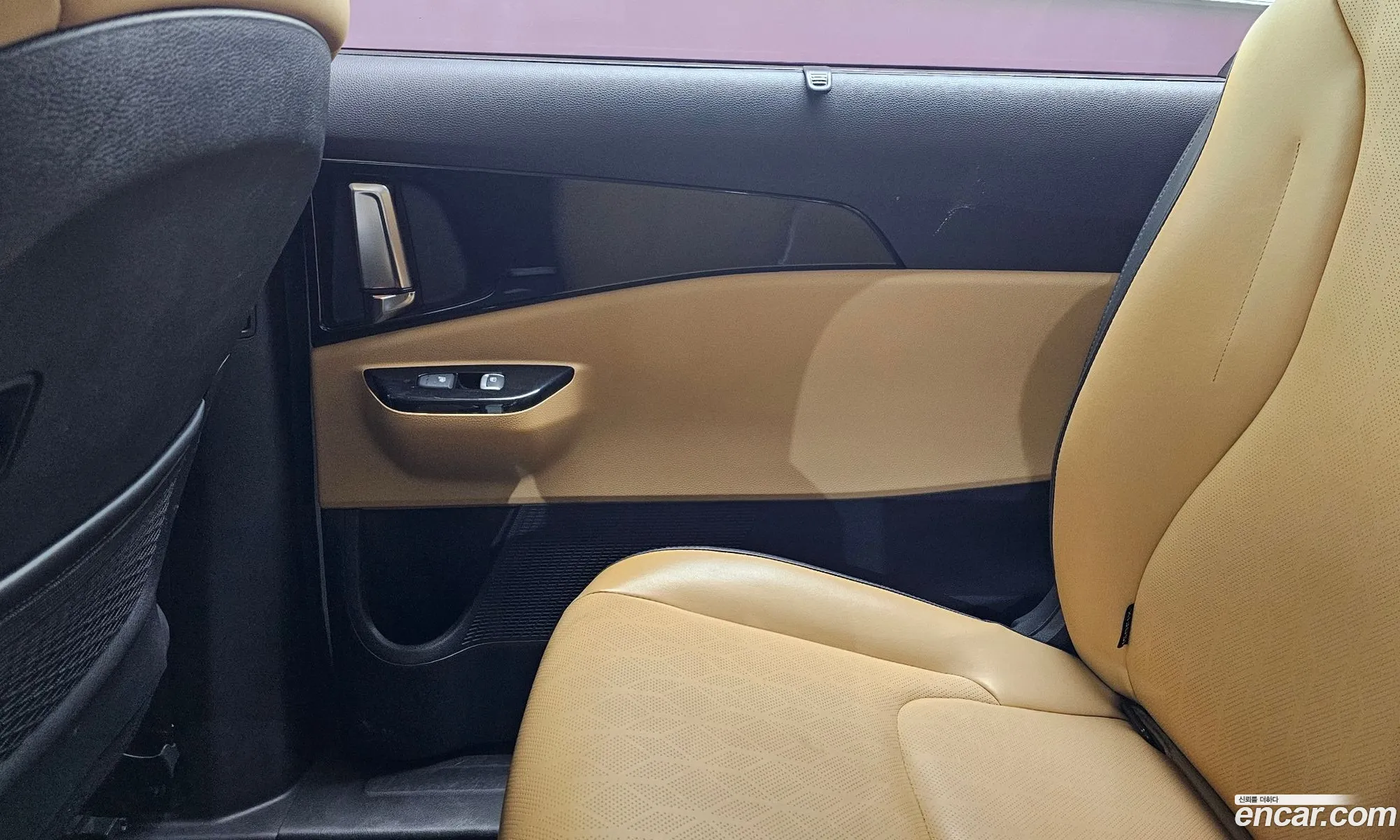 Kia Carnival 2020 — 24