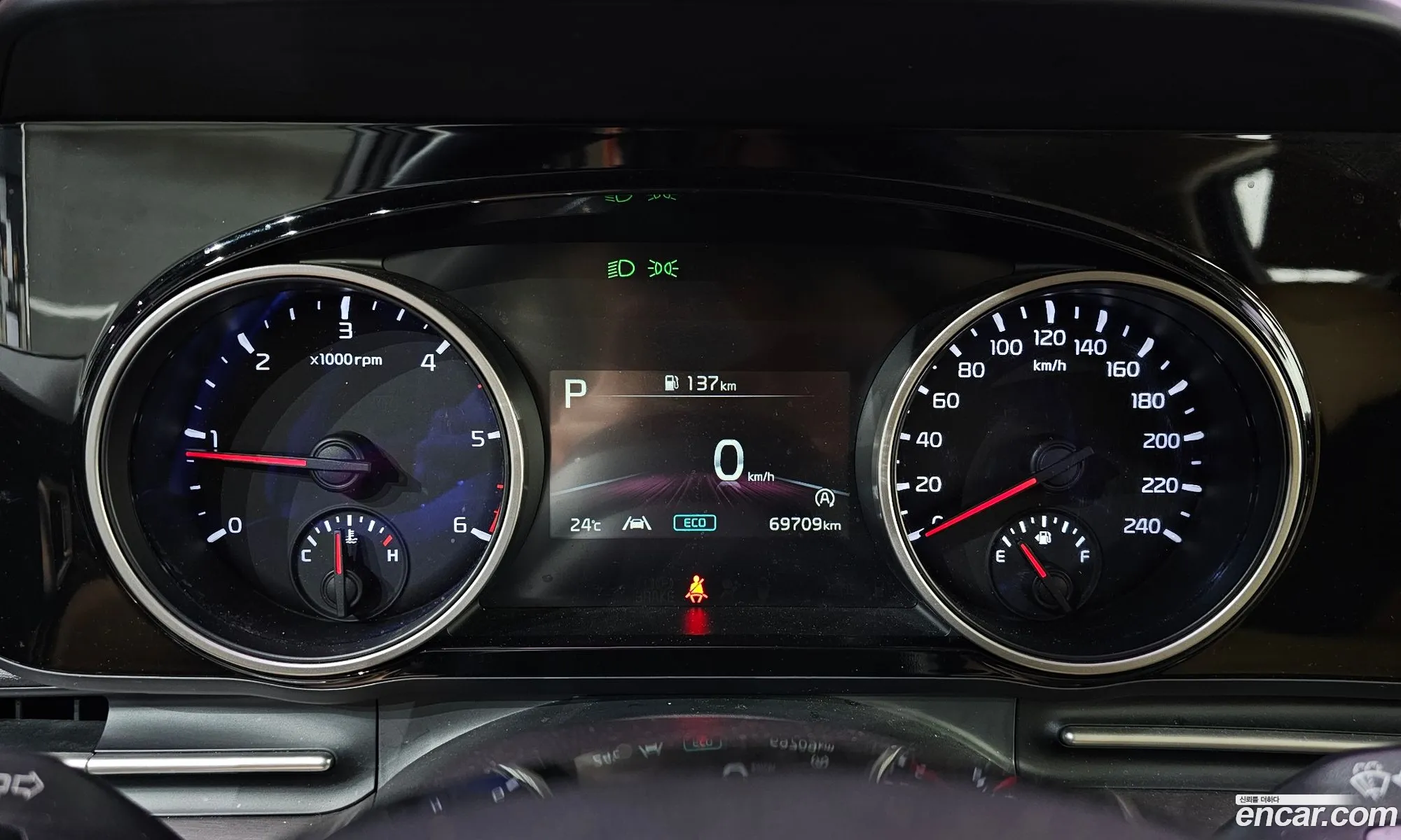 Kia Carnival 2020 — 20