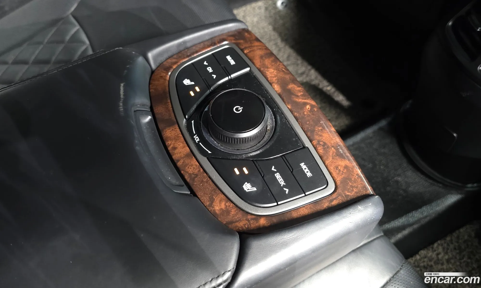 Hyundai Aslan 2015 — 10