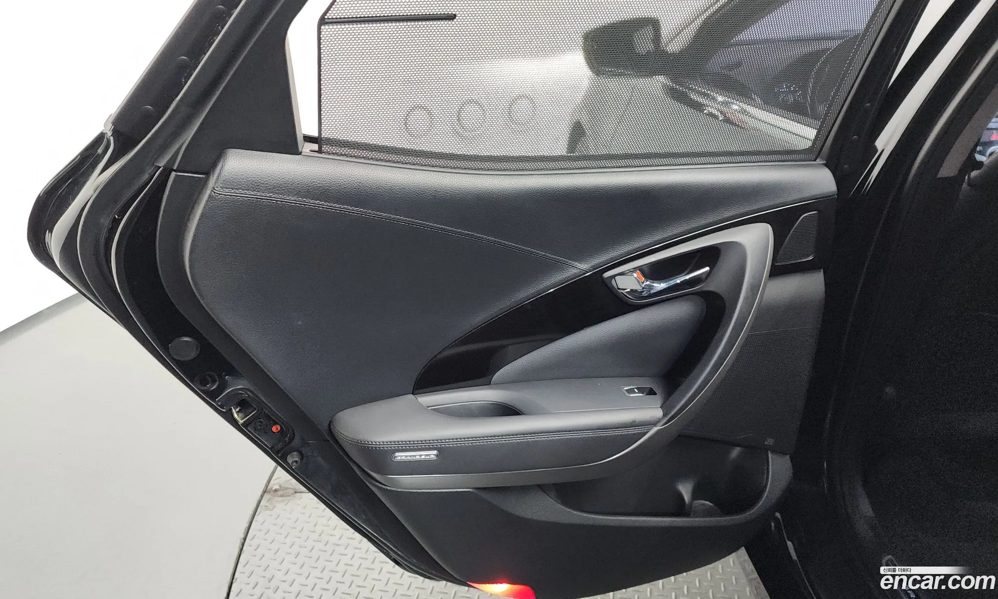 Hyundai Grandeur HG 2015 — 12