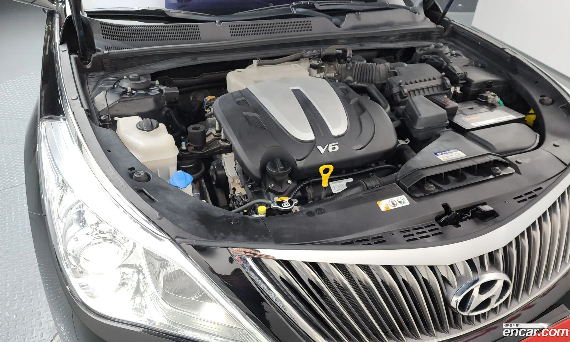 Hyundai Grandeur HG 2015 — 19