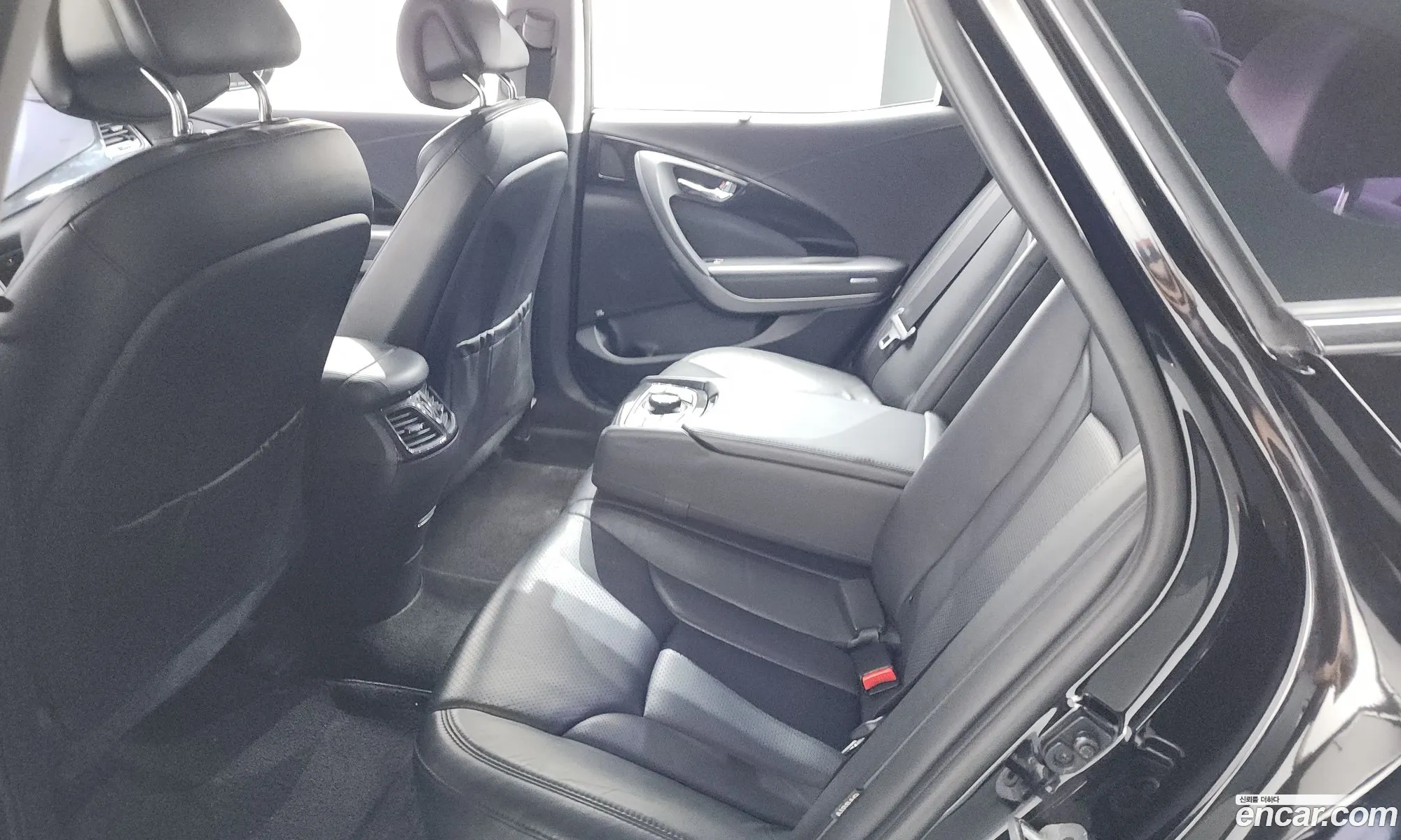Hyundai Grandeur HG 2015 — 25