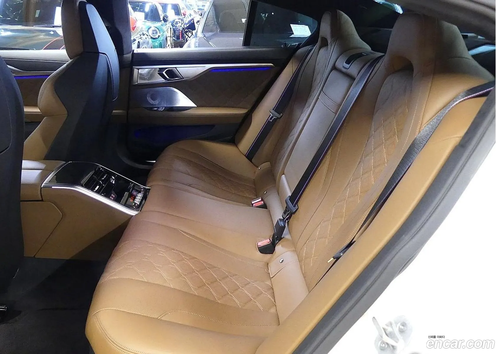 BMW M8