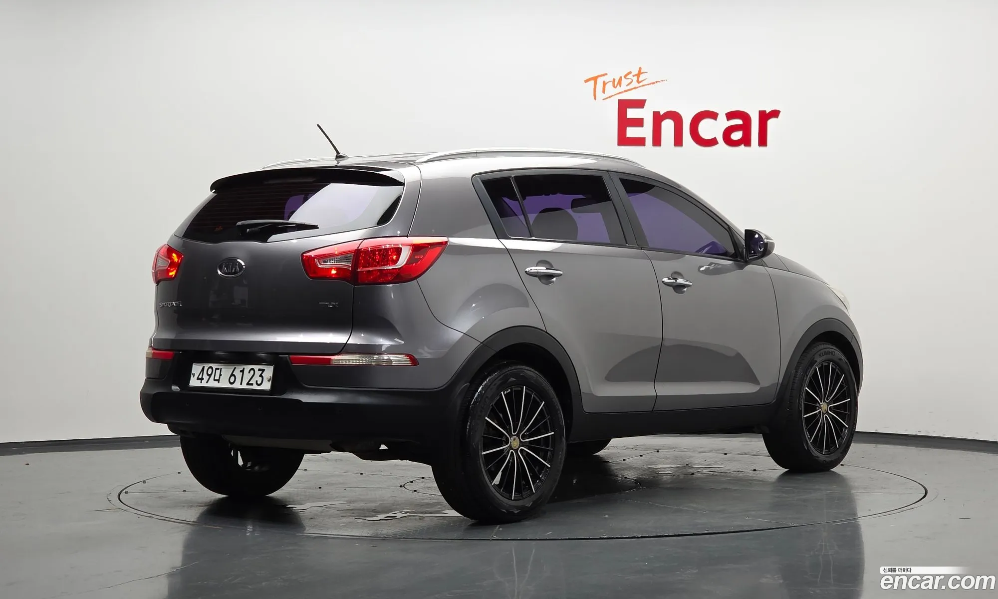 Kia Sportage R 2011 — 12