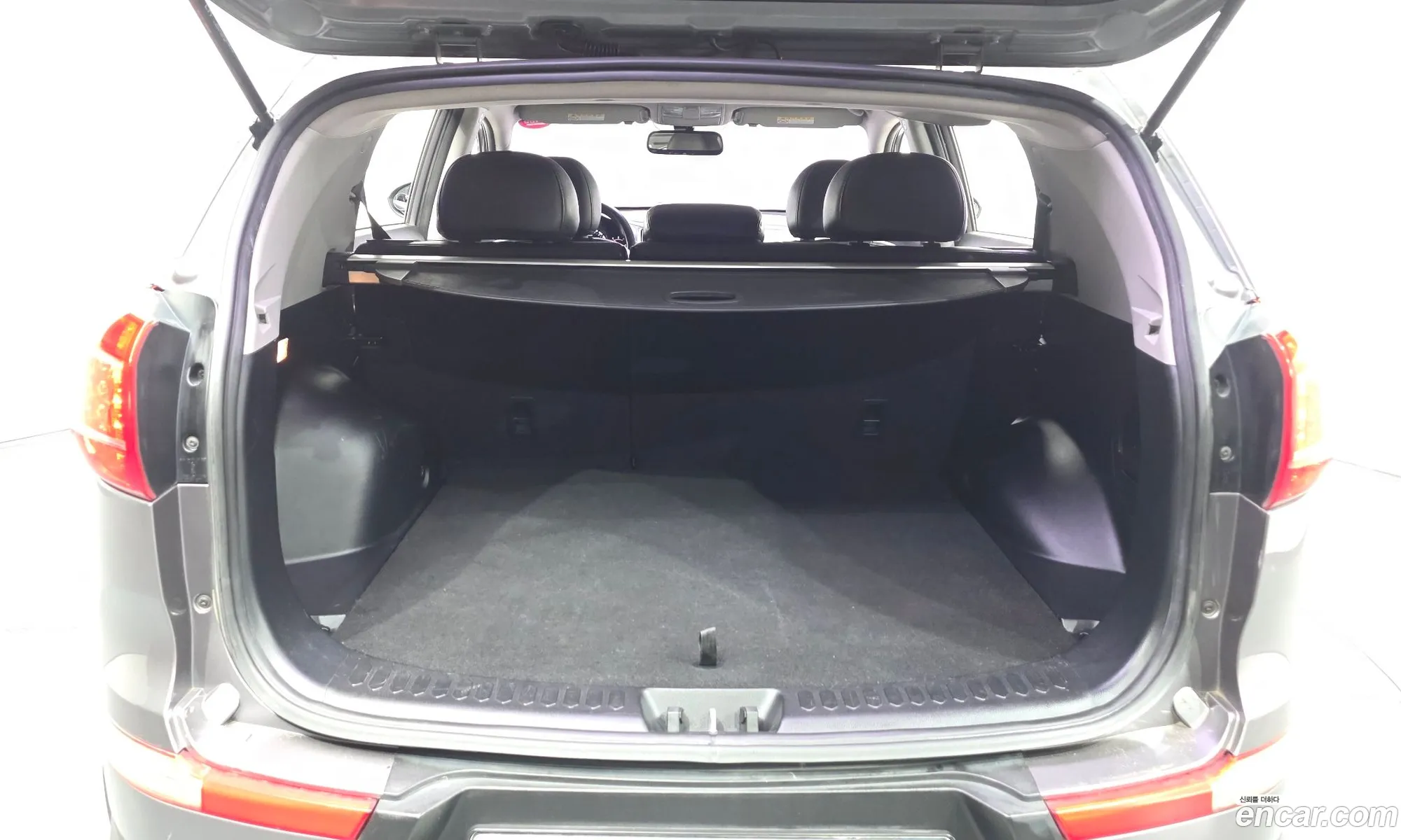 Kia Sportage R 2011 — 11