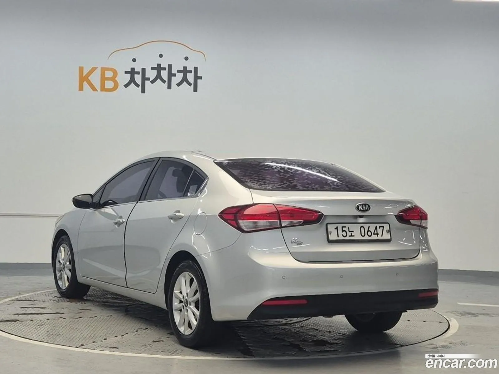 Kia K3 2016 — 11