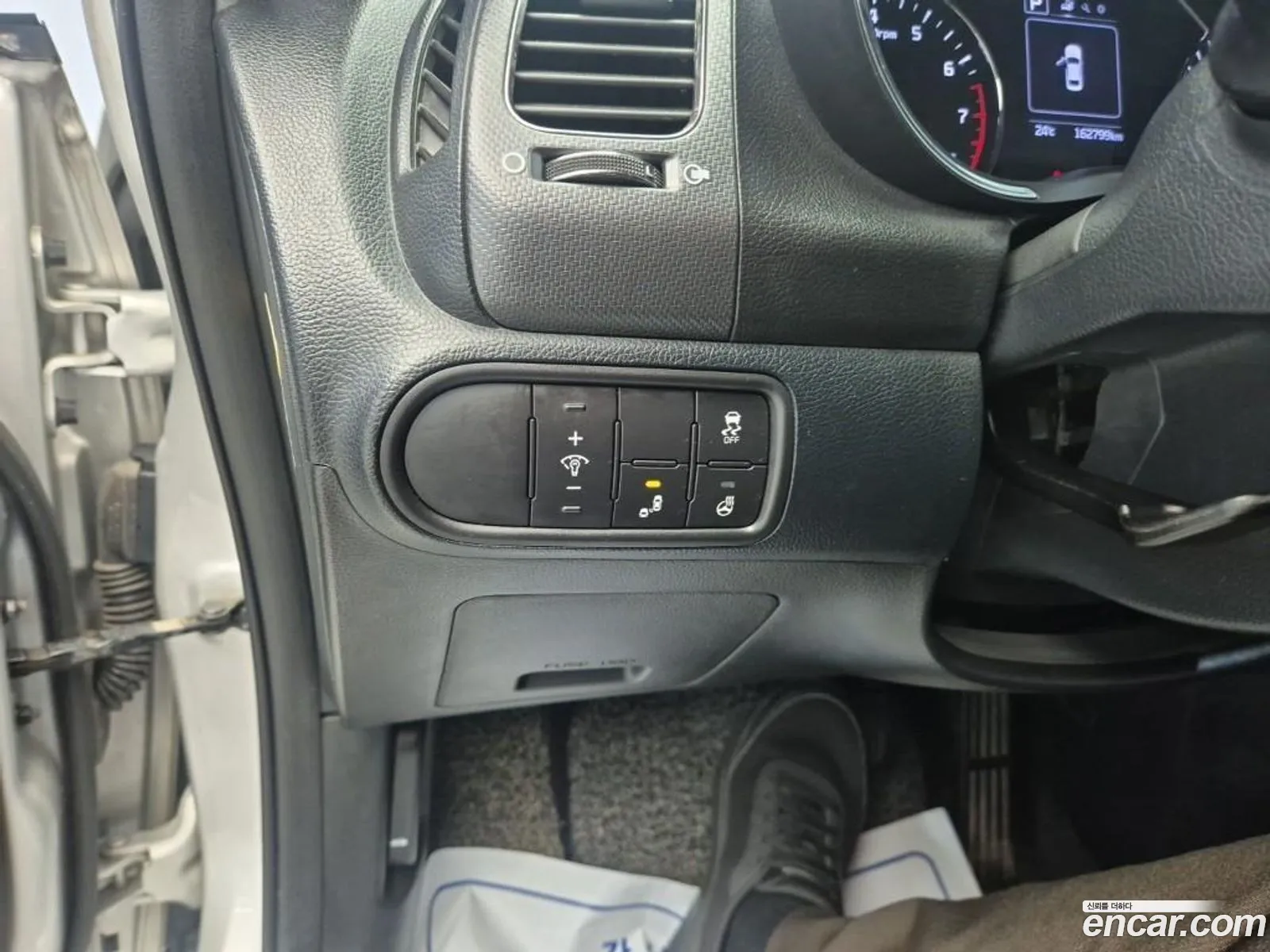 Kia K3 2016 — 2