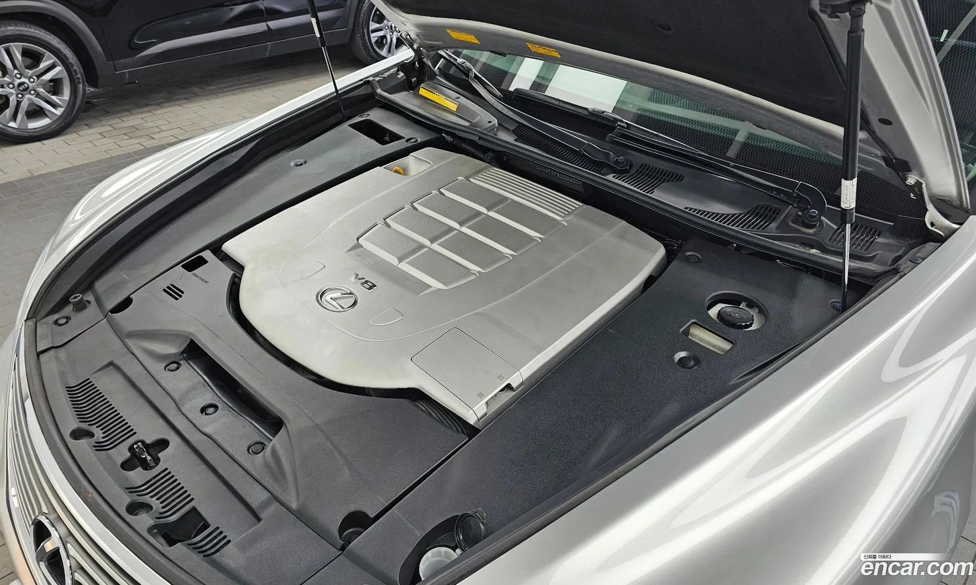 Lexus LS460 2009 — 5
