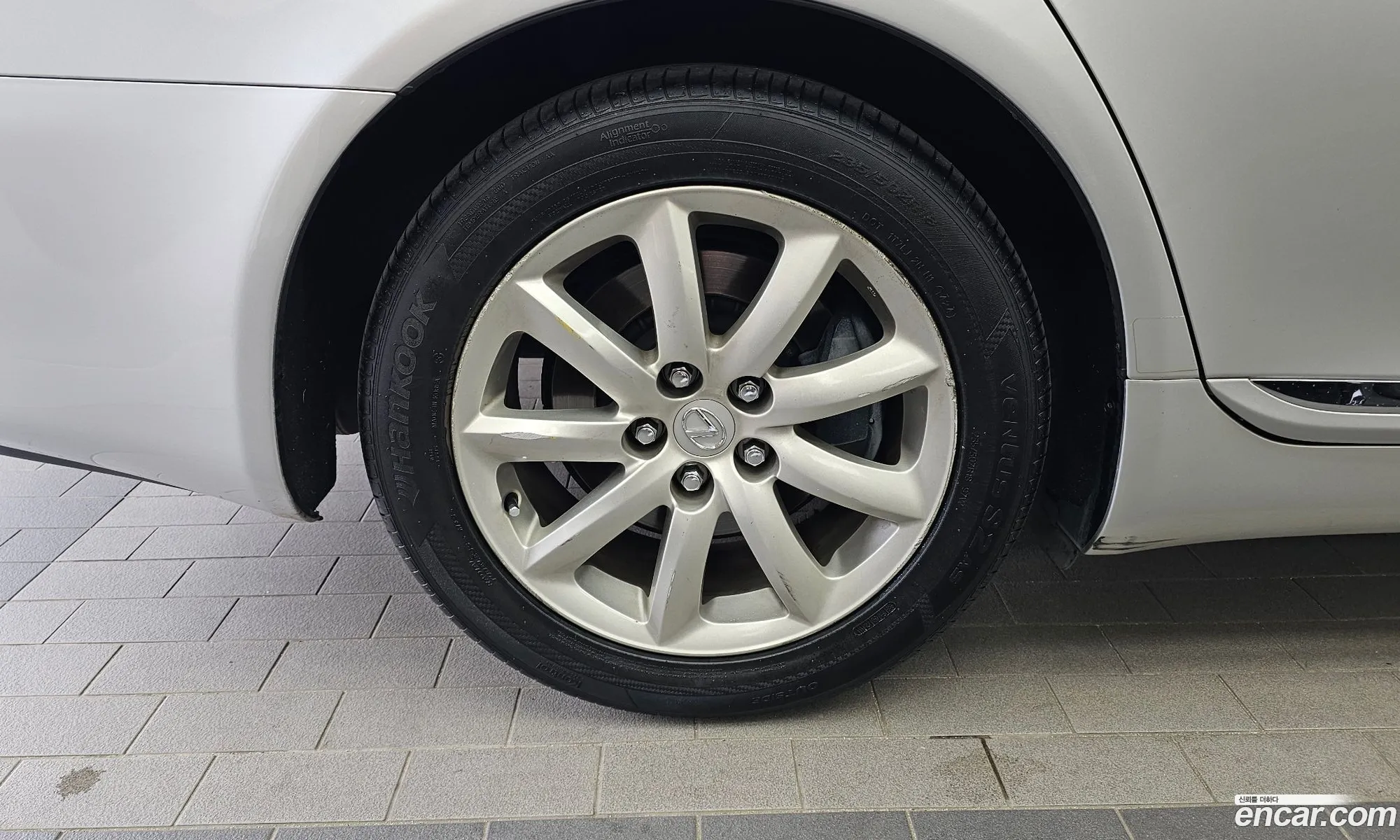Lexus LS460 2009 — 3