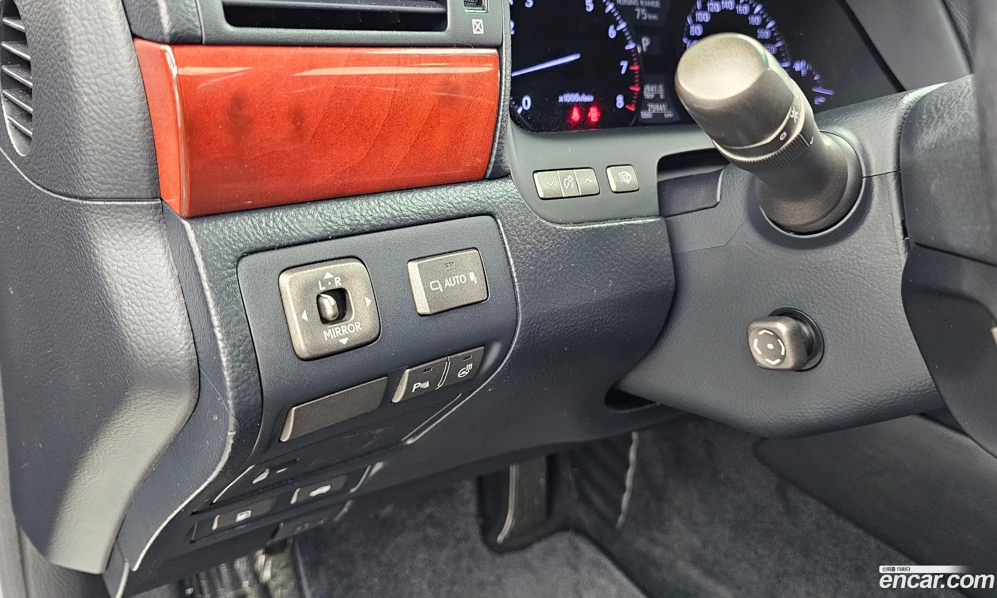Lexus LS460 2009 — 19