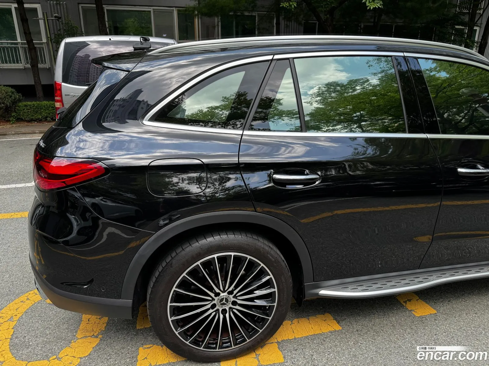 Mercedes-Benz GLC-Class X254 2023 — 8