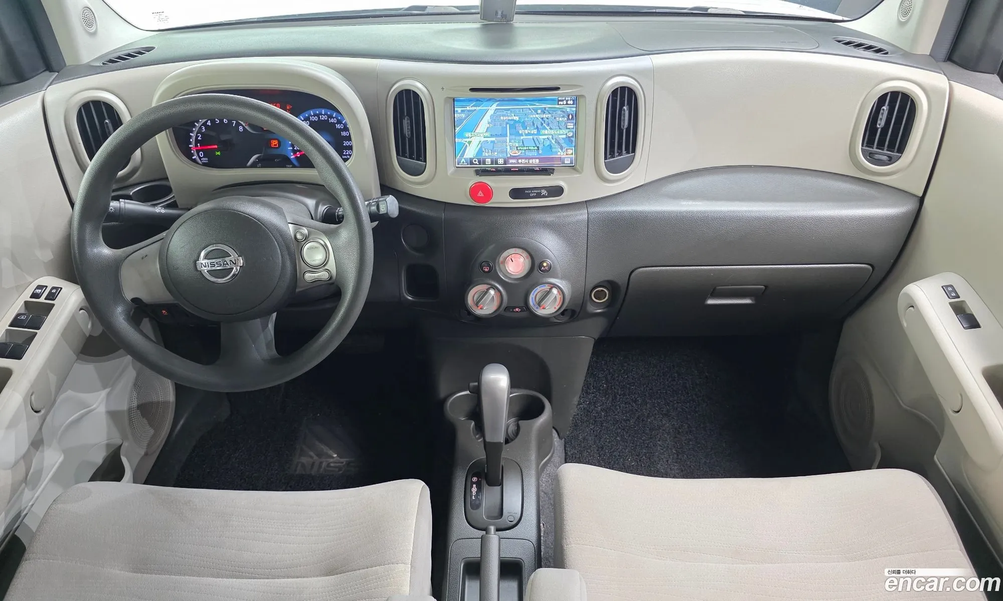 Nissan Cube