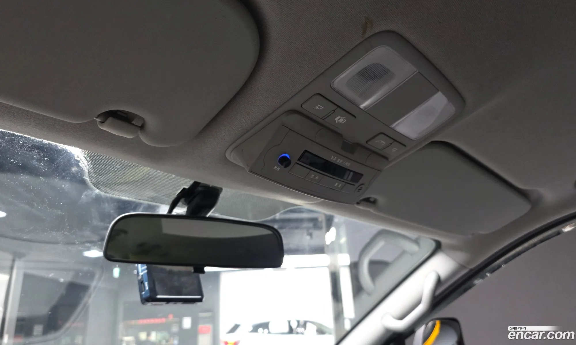 Hyundai Grand Starex 2020 — 16