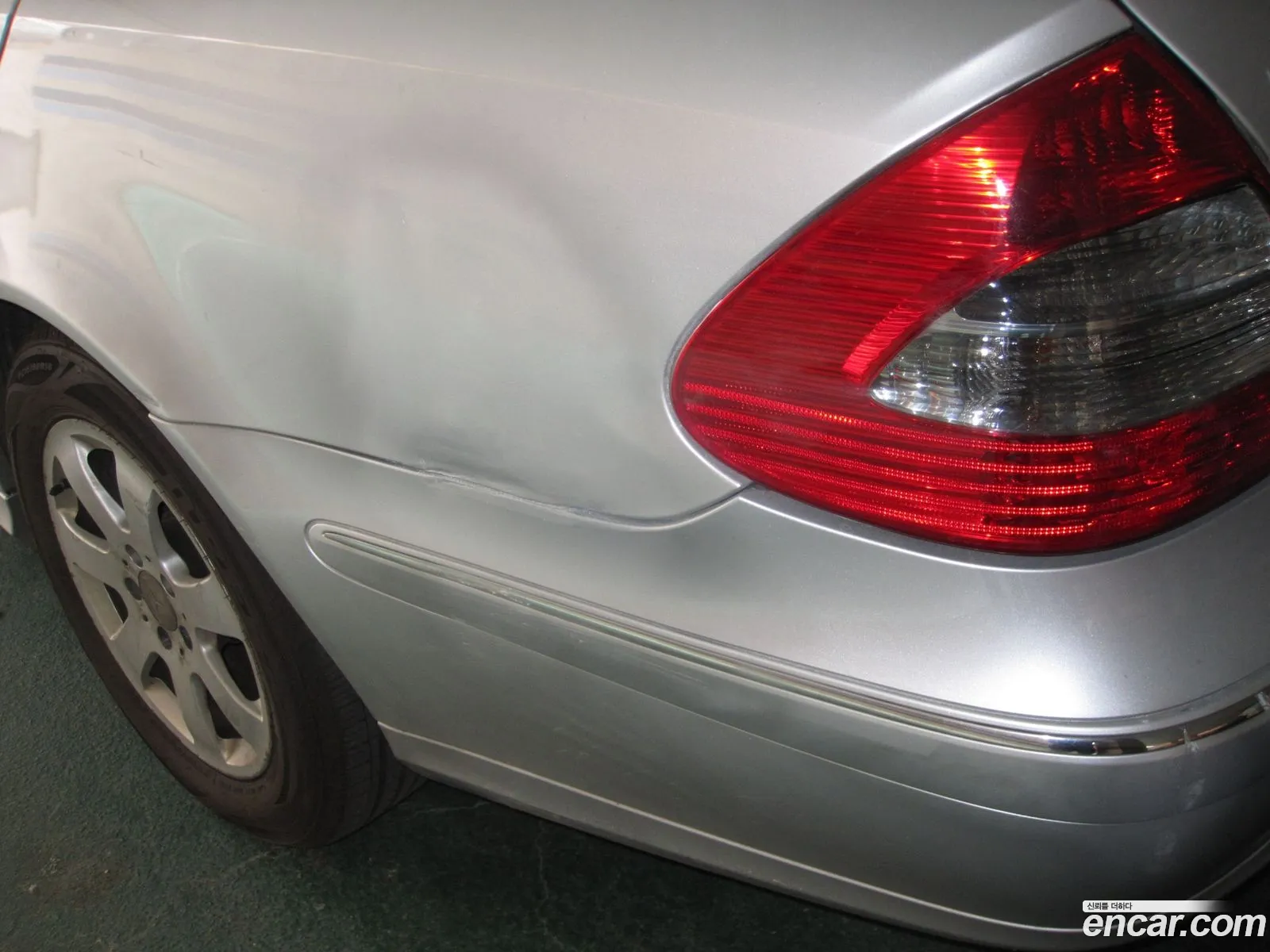 Mercedes-Benz E-Class W211 2008 — 14