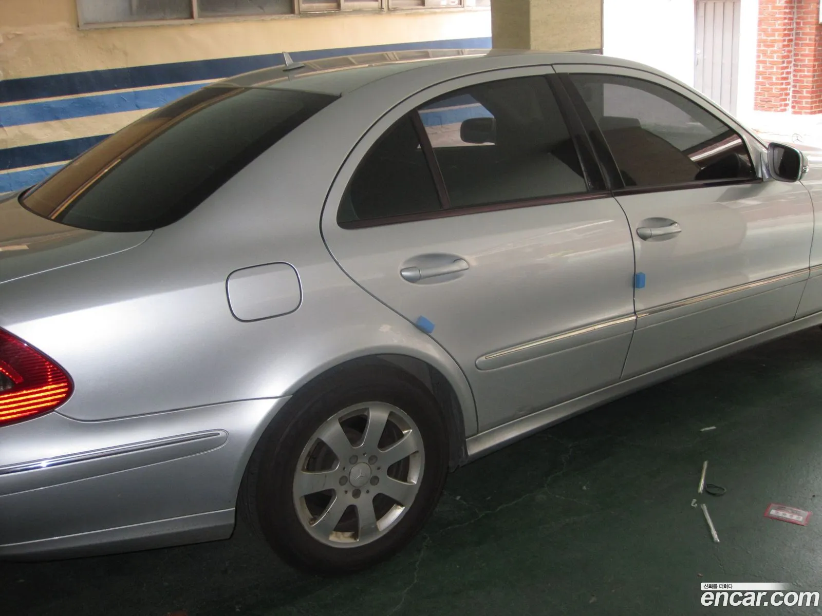 Mercedes-Benz E-Class W211 2008 — 18