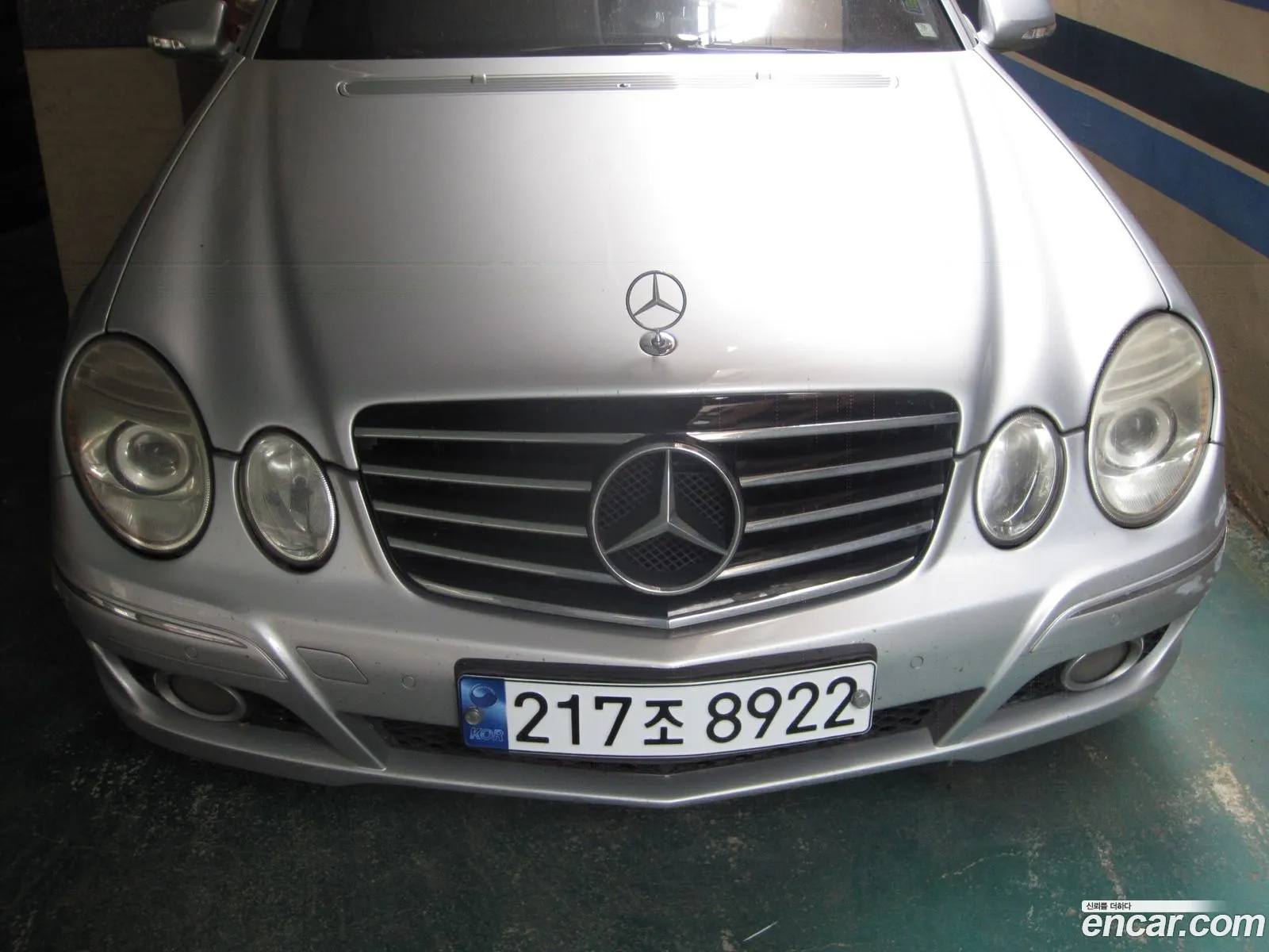 Mercedes-Benz E-Class W211 2008 — 12