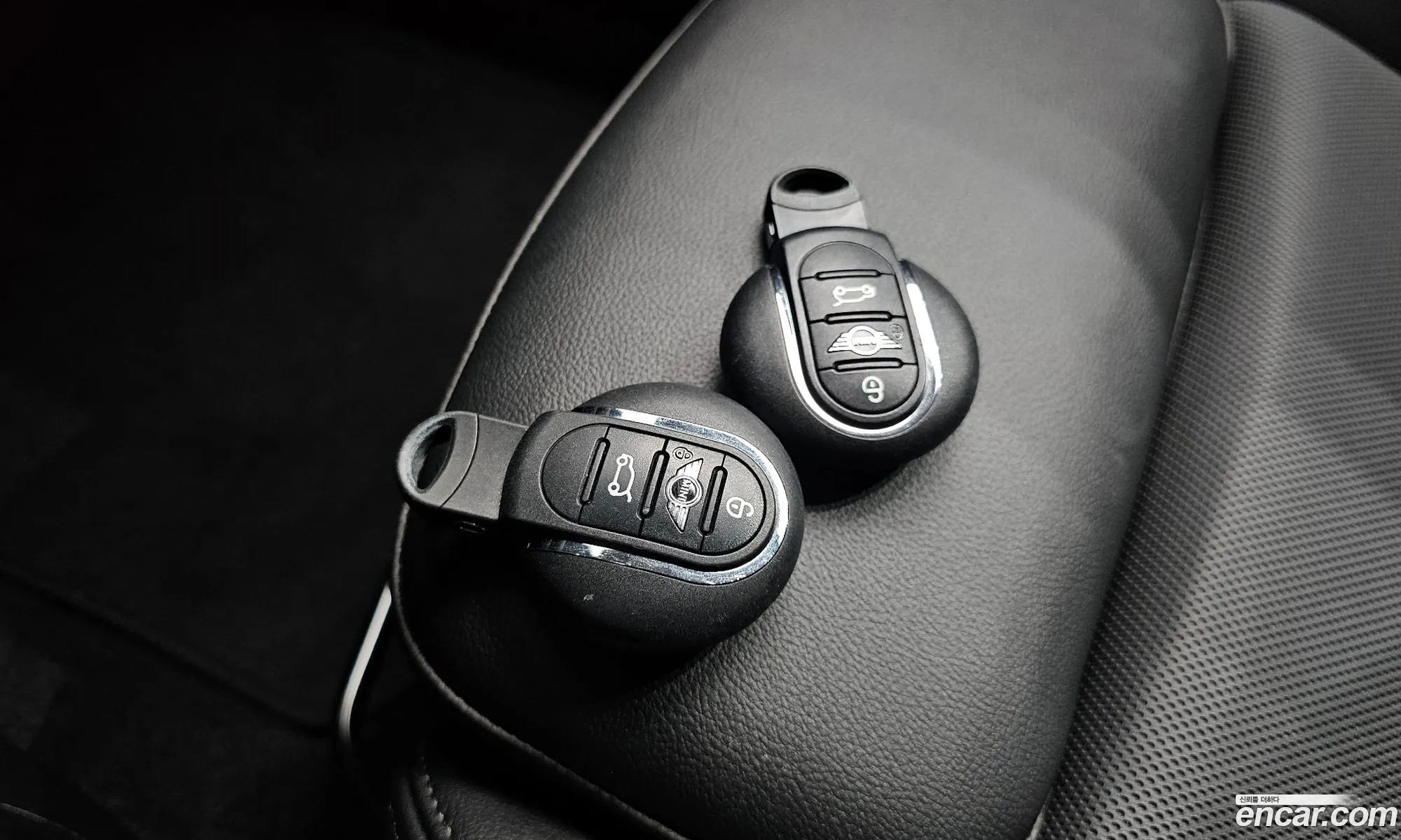 Mini Cooper 2021 WMW41DH03N2P72317 — 10