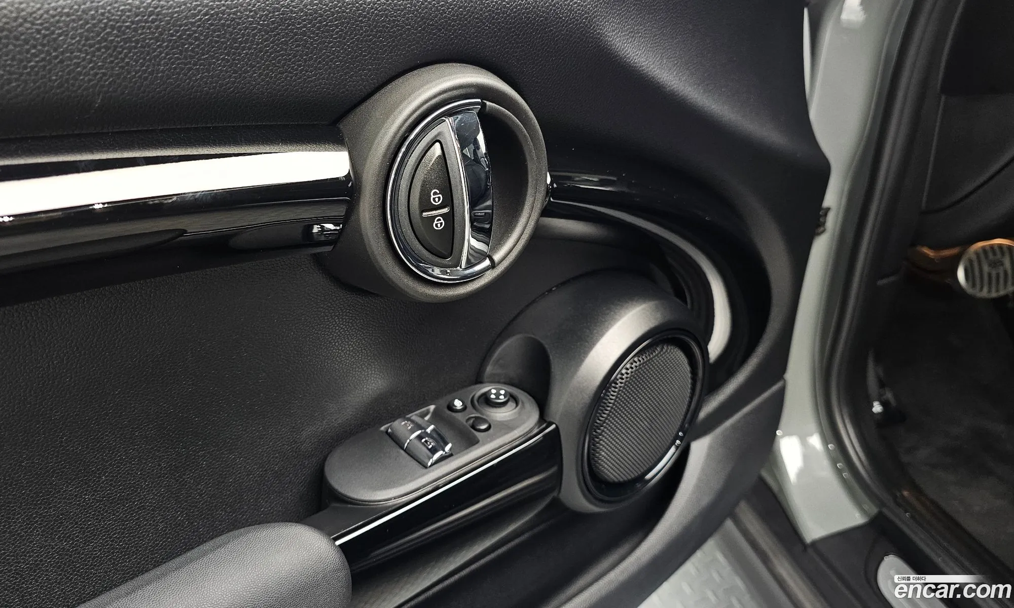 Mini Cooper 2021 WMW41DH03N2P72317 — 3