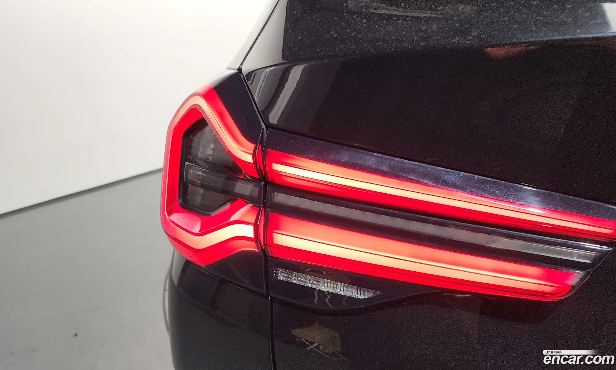 BMW X3 2022 WBA31DP08N9M25943 — 34