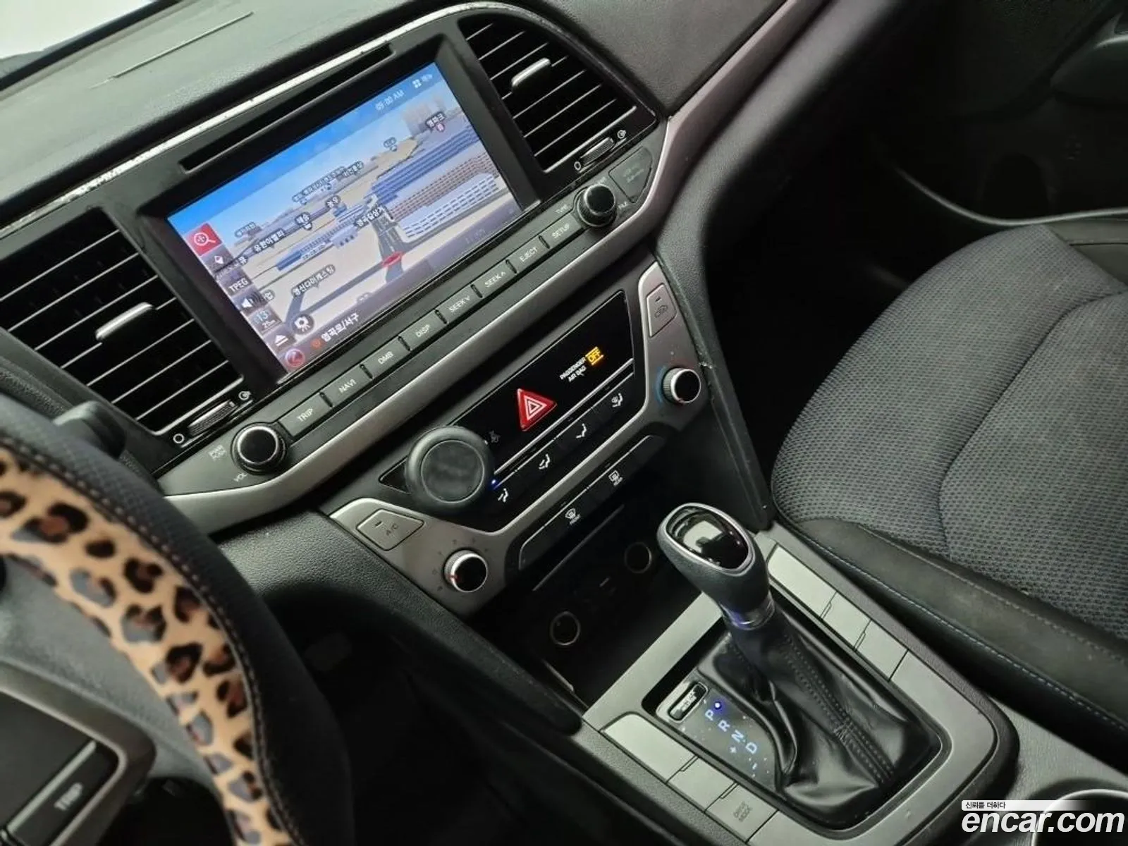 Hyundai Elantra AD 2015 — 18