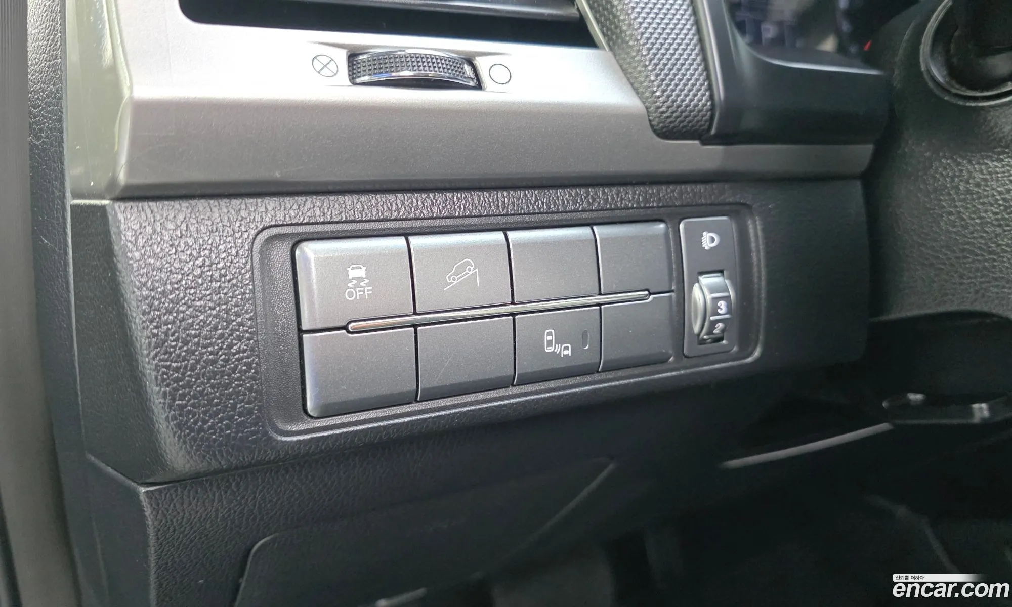 KG Mobility (SsangYong) Rexton Sports 2018 — 14