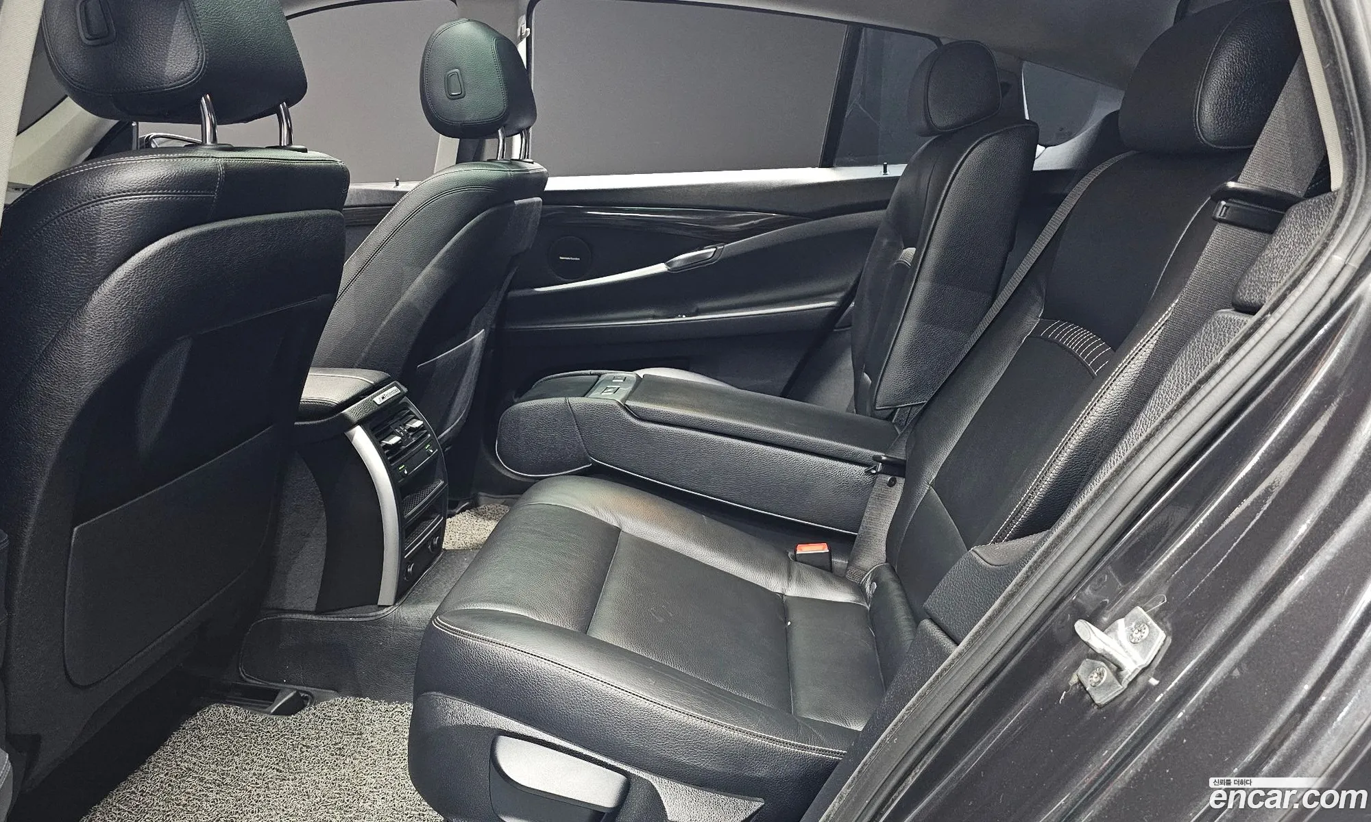 BMW 5 Series GT 2013 WBA5N2108ED494235 — 17