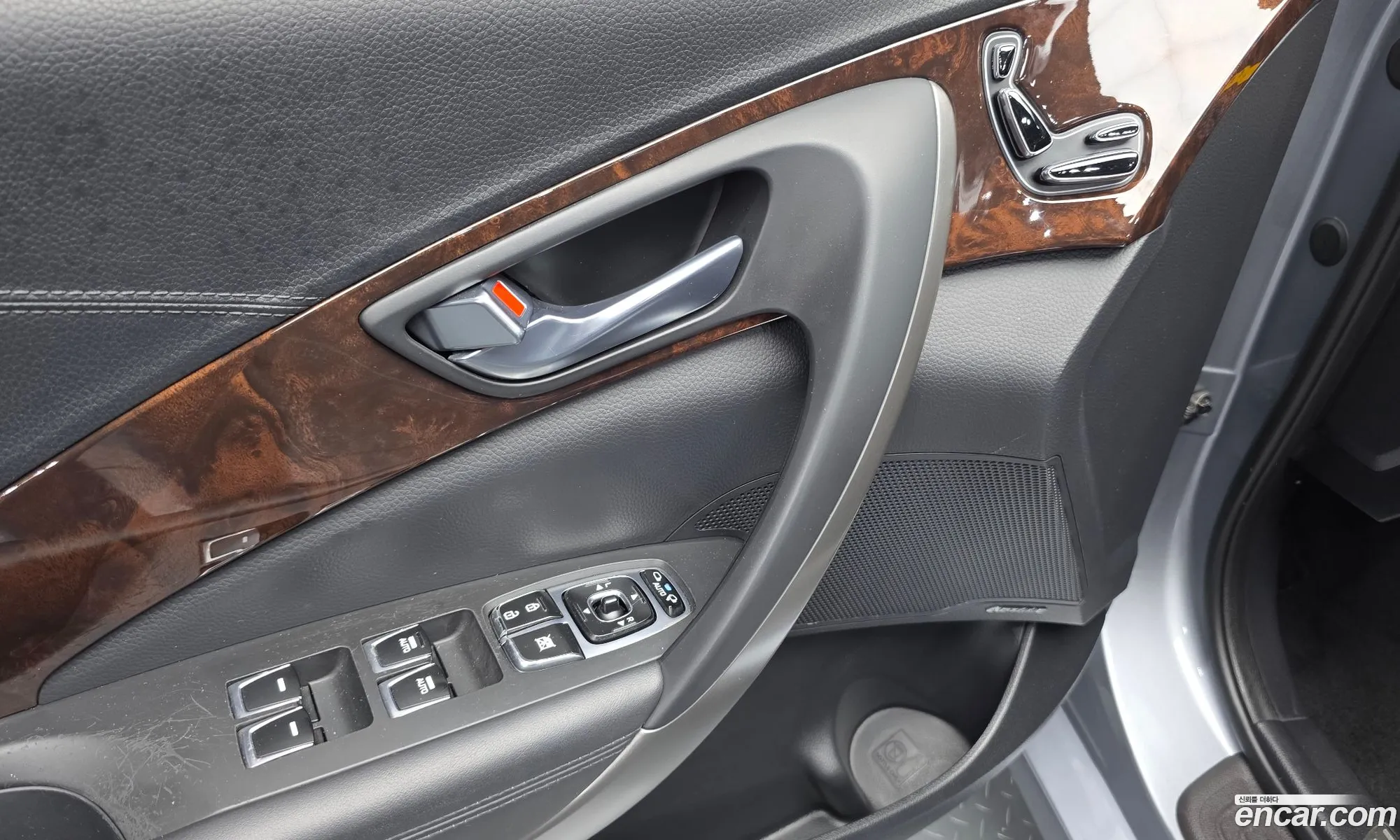 Hyundai Aslan 2015 — 3