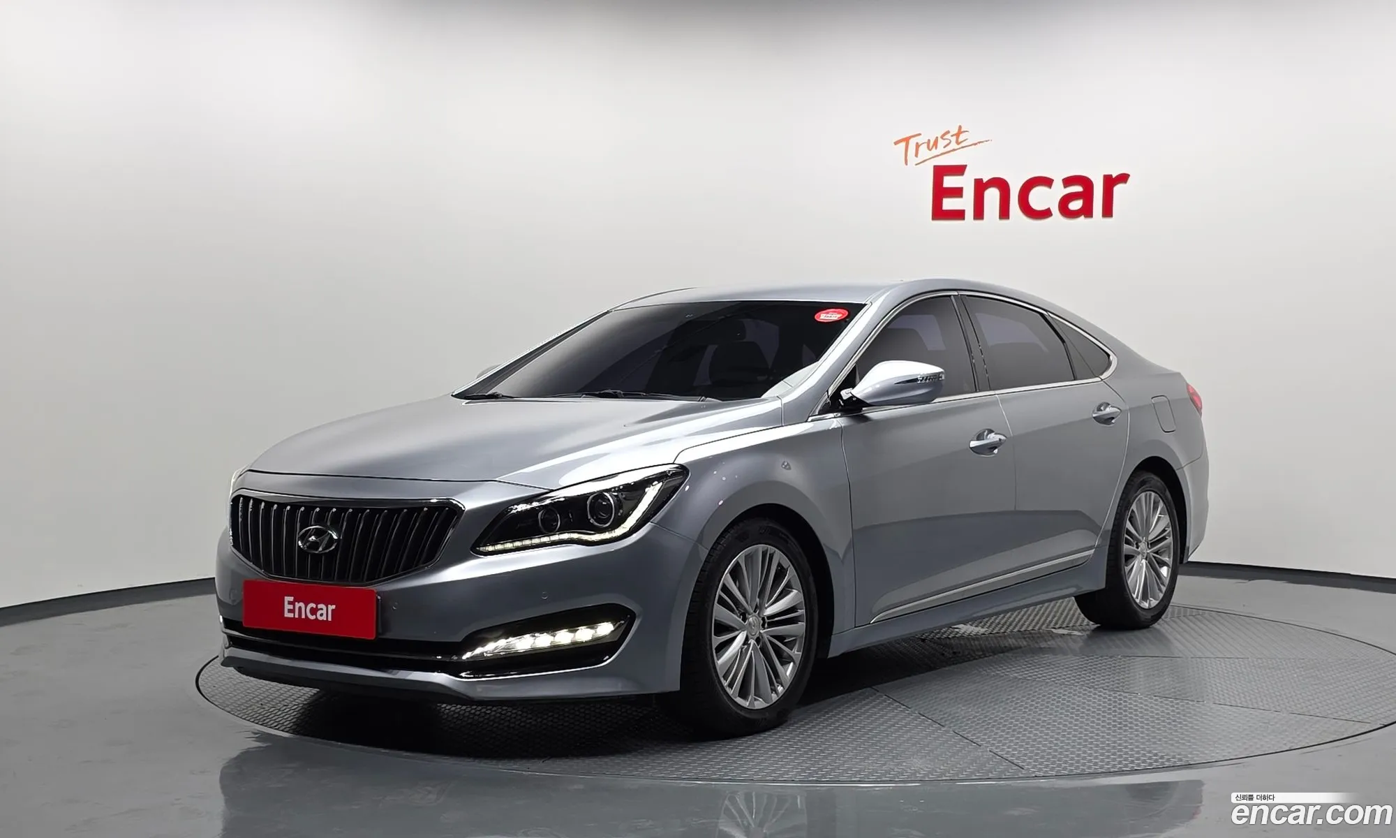 Hyundai Aslan 2015 — 10