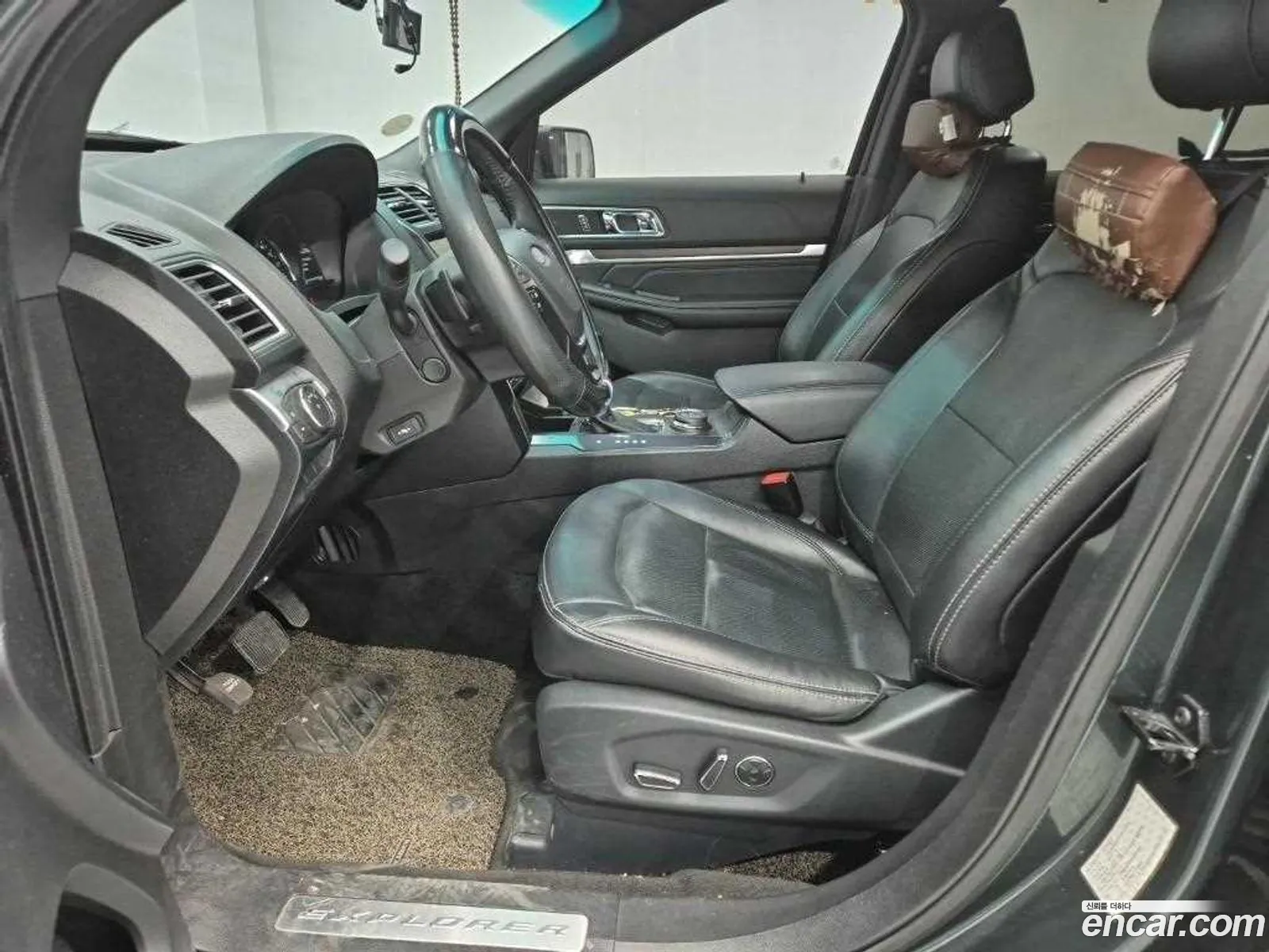 Ford Explorer 2016 — 18