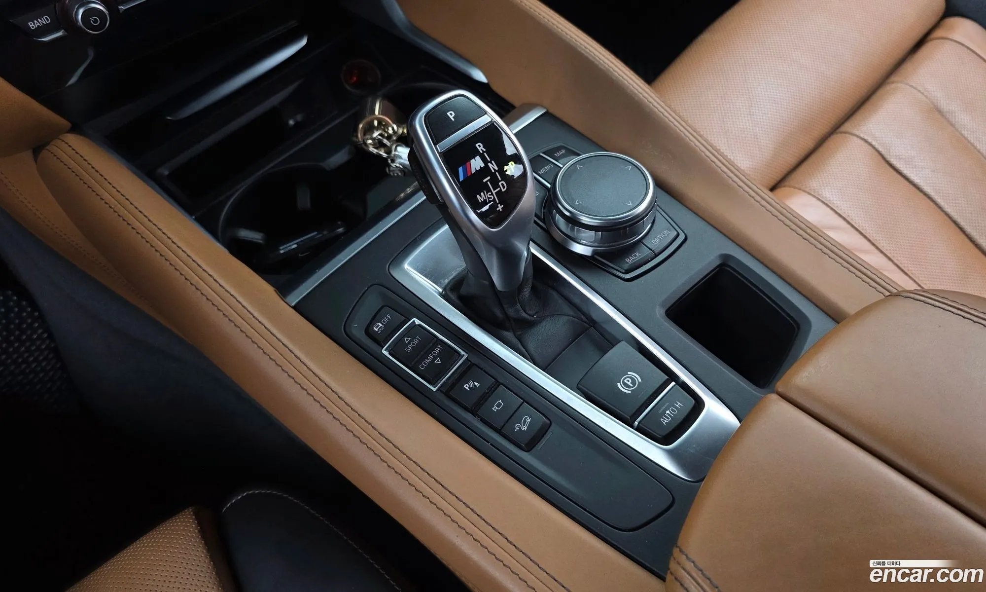 BMW X6 2017 WBAKV6107H0W36192 — 15