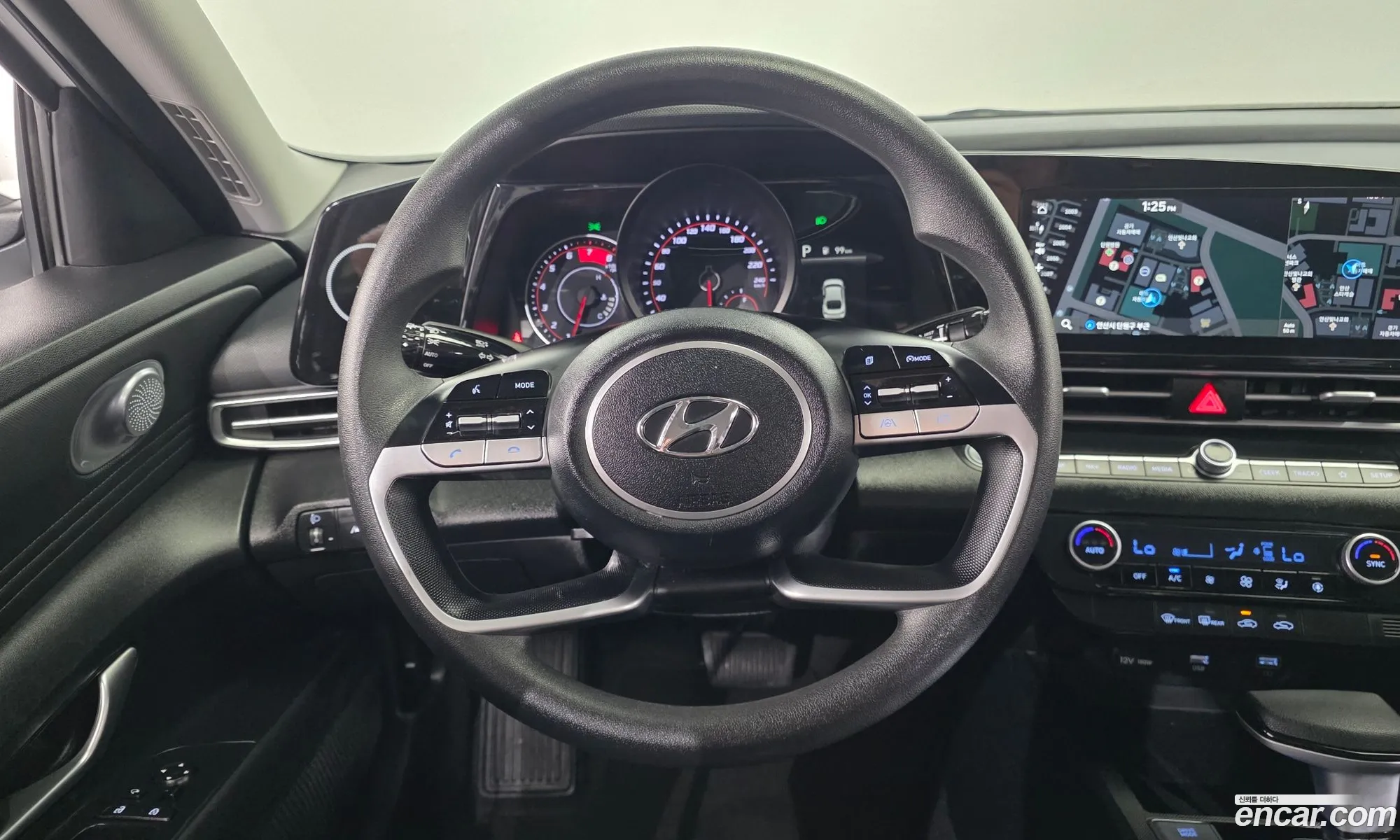Hyundai Elantra 2022 — 14