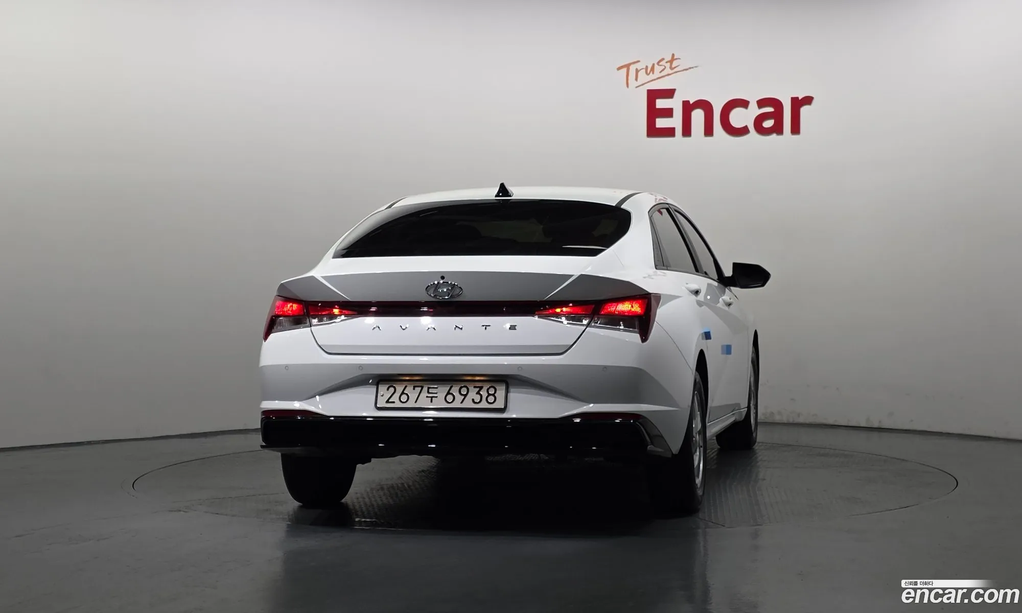 Hyundai Elantra 2022 — 6
