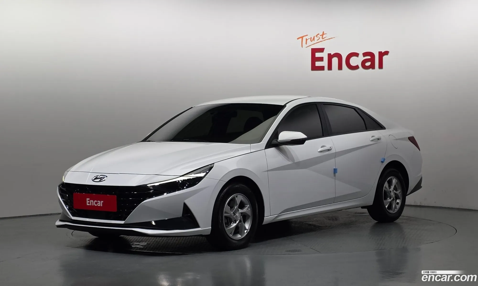 Hyundai Elantra 2022 — 11