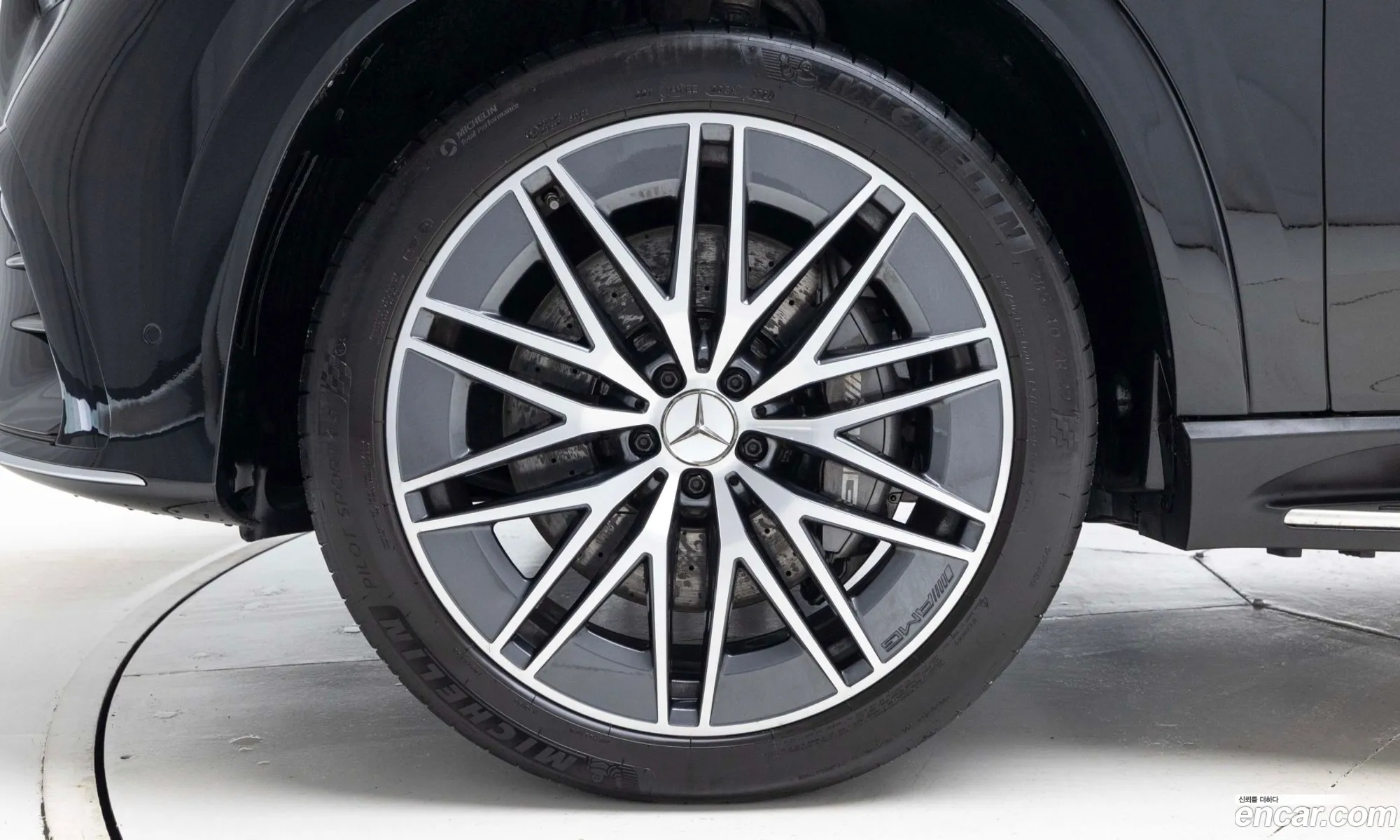 Mercedes-Benz GLE-Class W167 2025 — 13